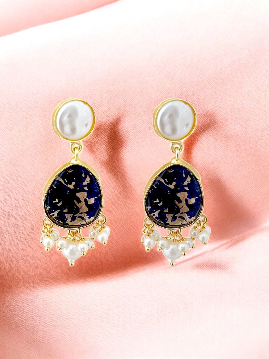 

TISHUL JEWELS Classic Studs Earrings, Blue