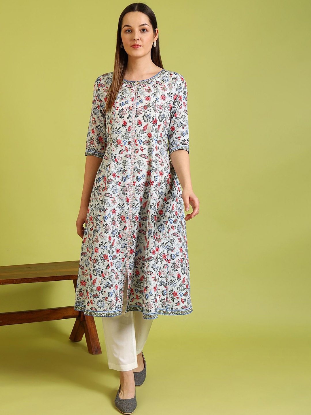 

W Women Floral Printed Regular Pure Cotton Kurta with Trousers, Blue
