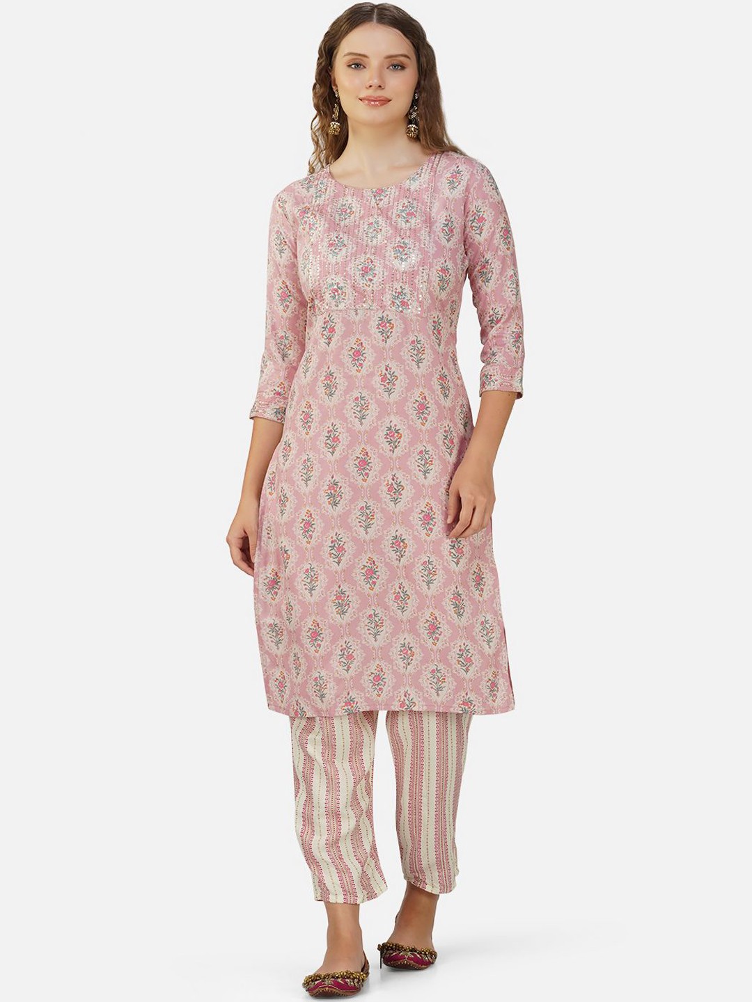 

Charitra Women Floral Printed Regular Kurta with Trousers, Pink