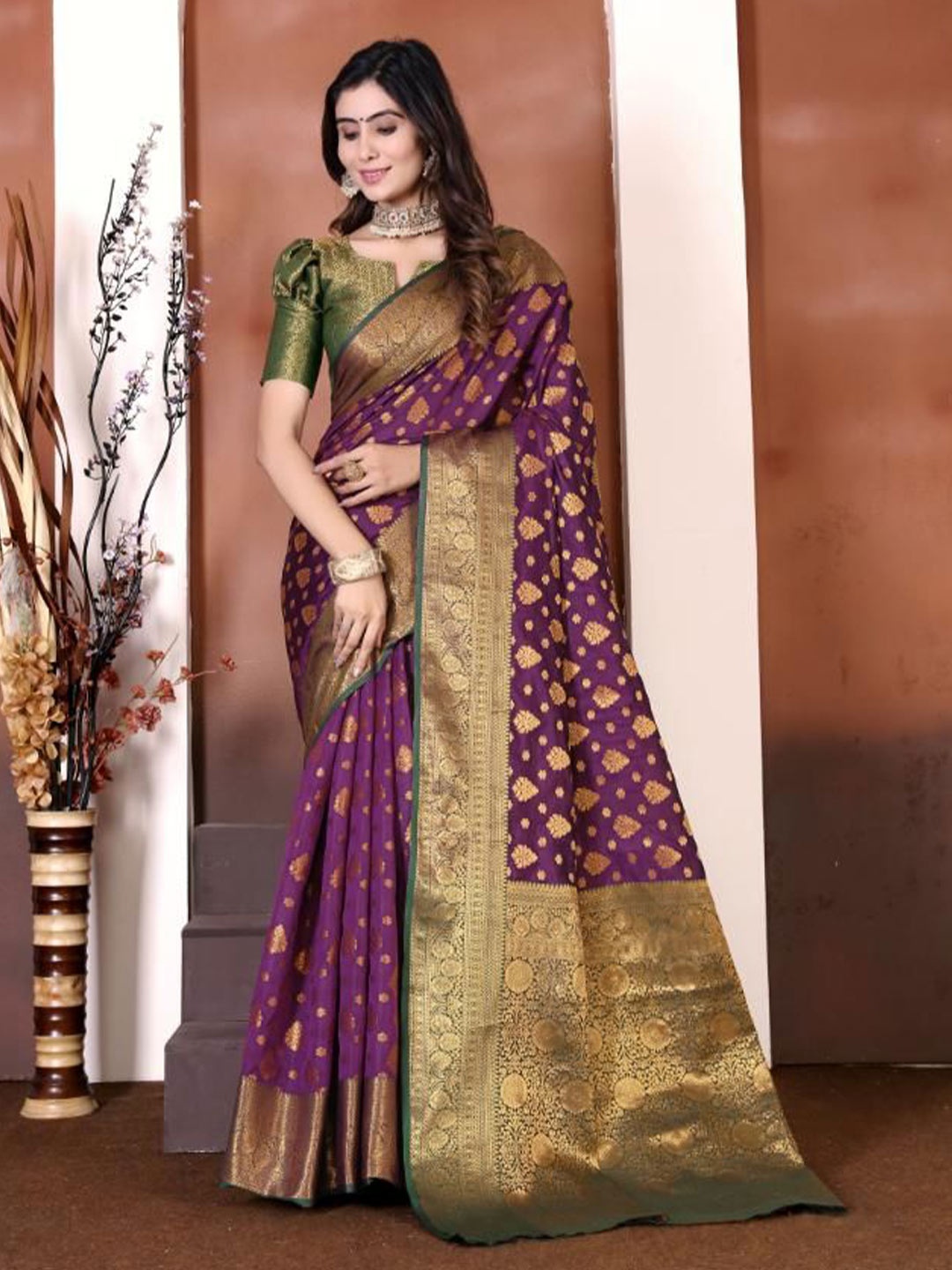 

jayant creation Woven Design Zari Silk Blend Designer Banarasi Saree, Purple