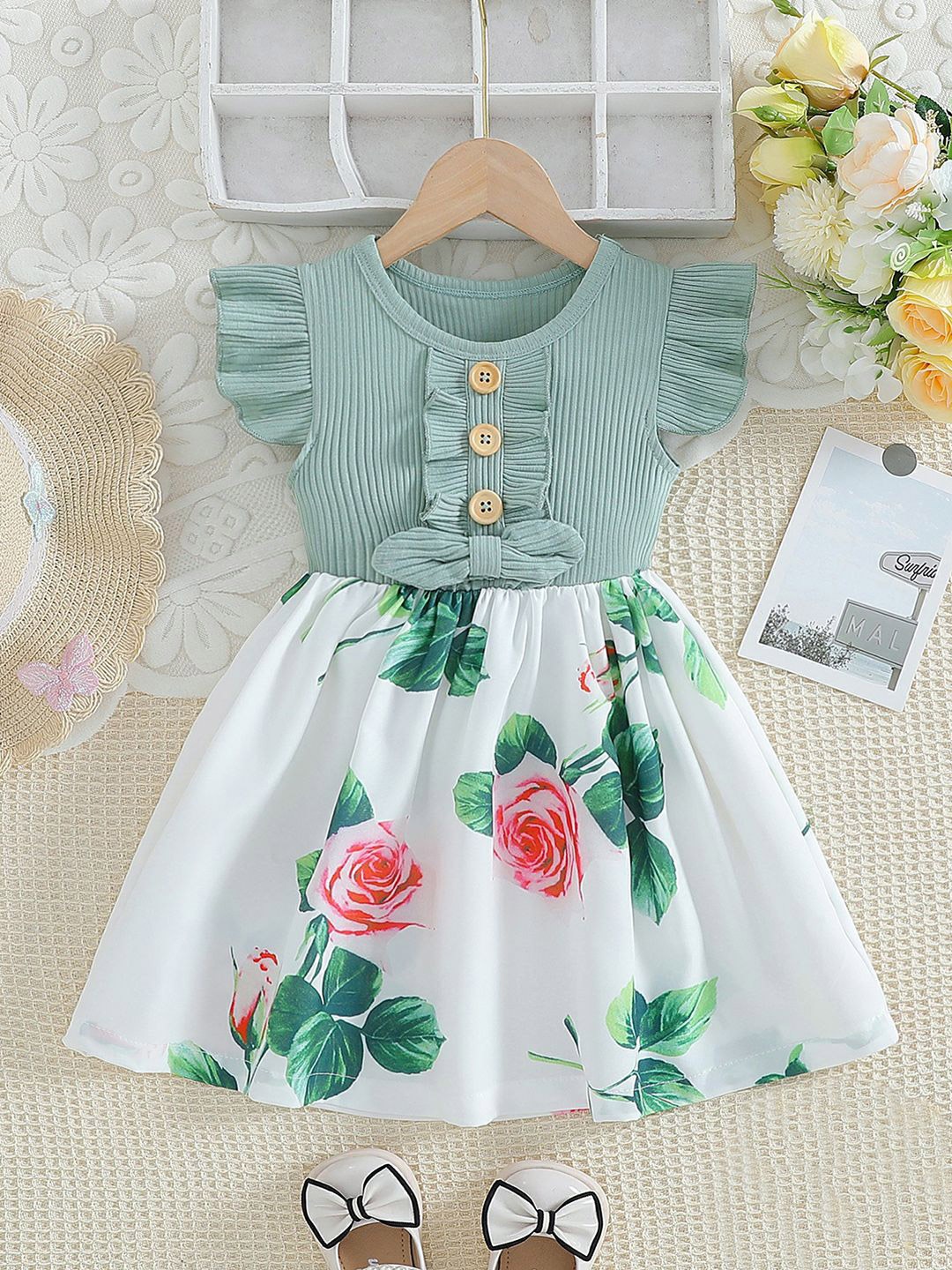 

YK Floral Print Flutter Sleeve Fit & Flare Dress, Green