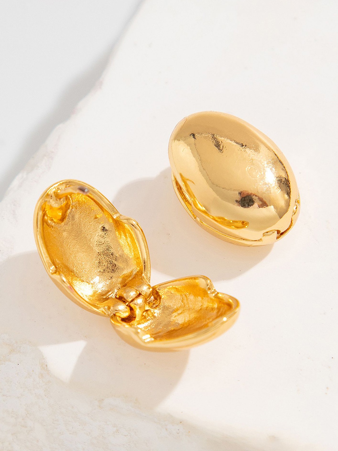 

LULU & SKY Contemporary Studs Earrings, Gold