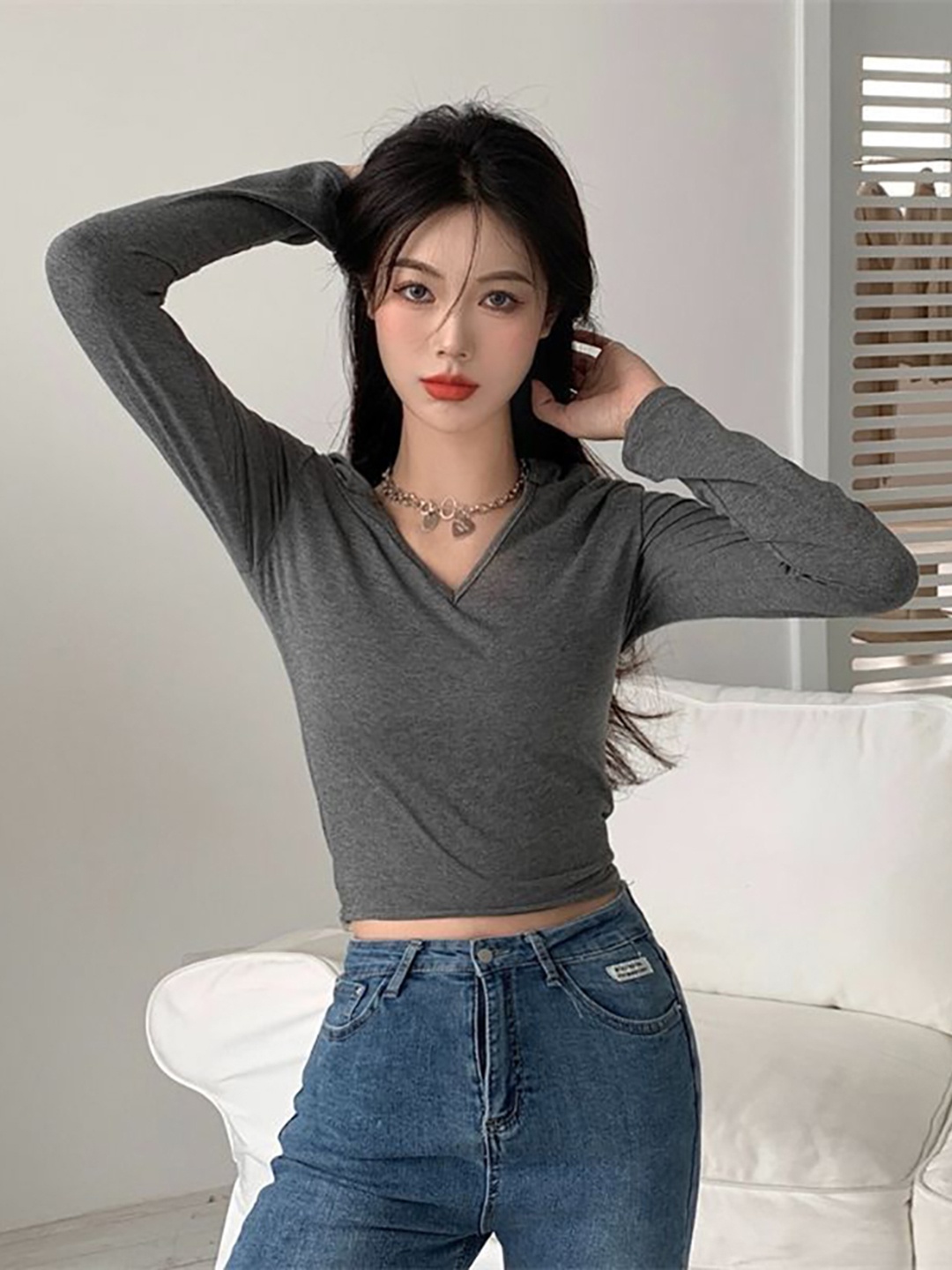 

StyleCast x Revolte Solid Hooded Crop Top, Grey