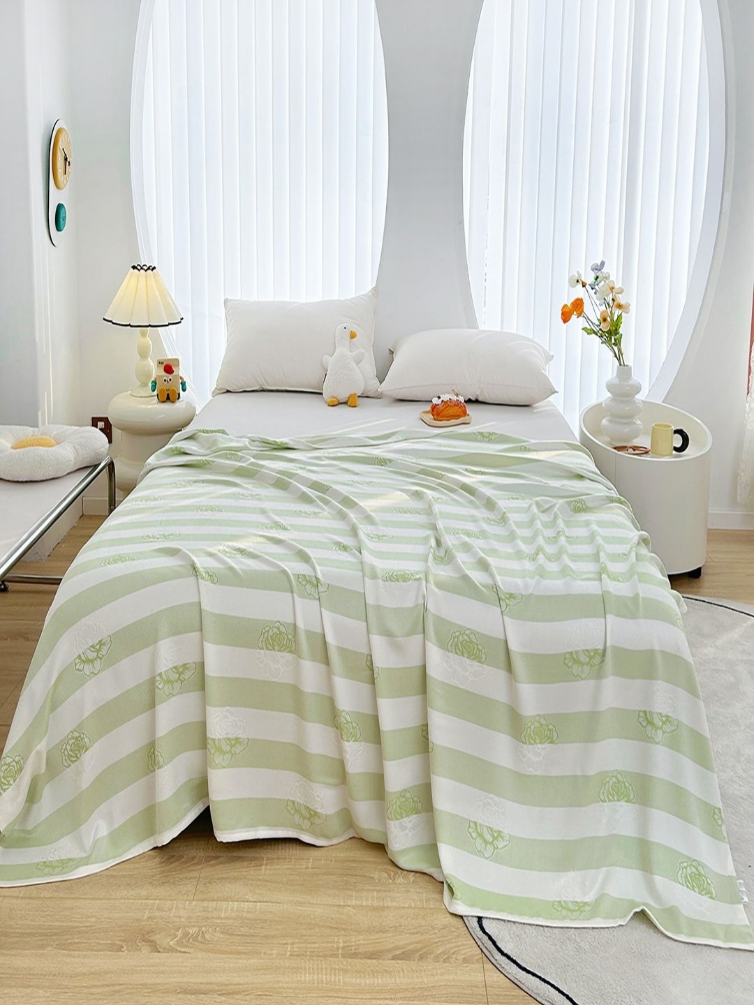 

JC HOME Green & White Striped Mild Winter 300 GSM Double Bed Blanket