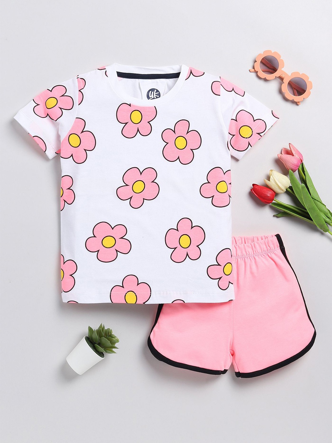 

YK Girls Printed T-shirt with Shorts, Pink
