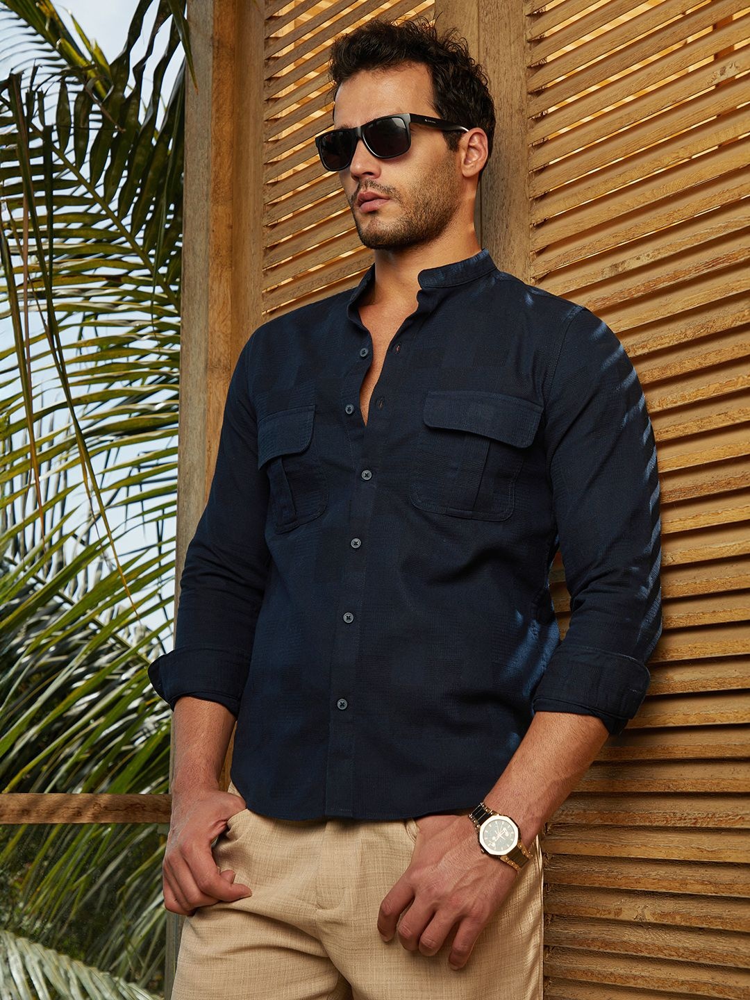 

Campus Sutra Men Classic Opaque Casual Shirt, Blue