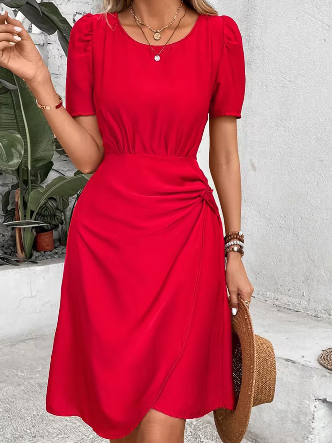 

StyleCast x Revolte A-Line Midi Dress, Red