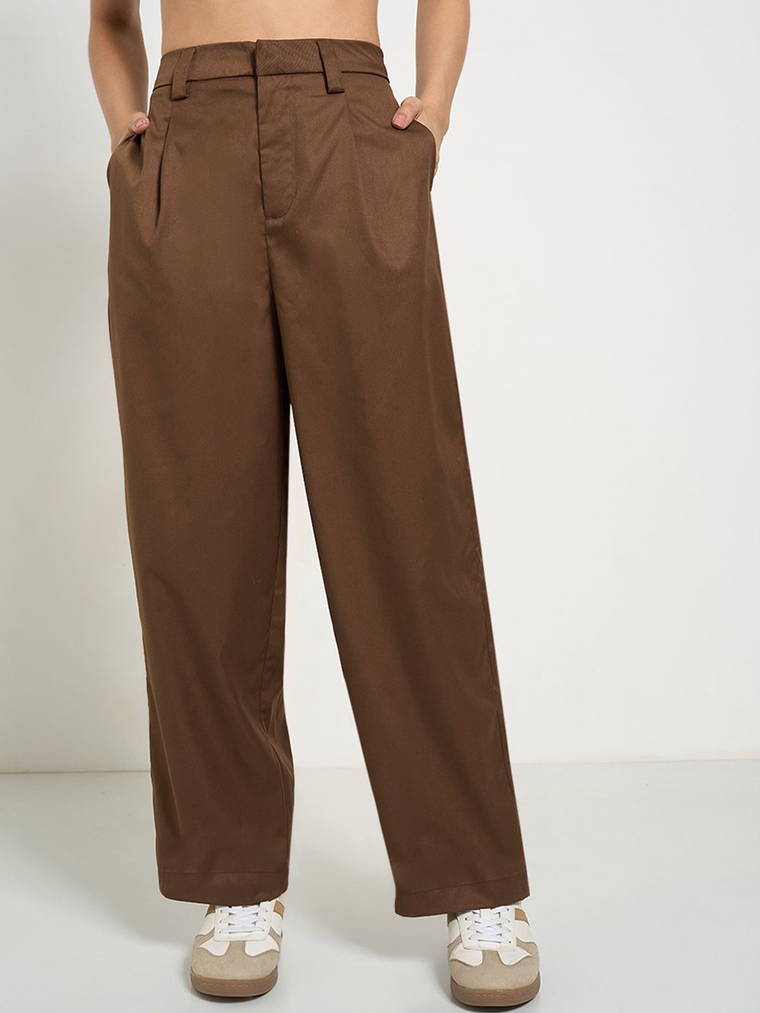 

People Women Flared High-Rise Pleated Trousers, Rust