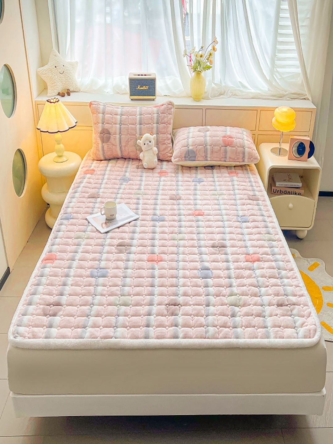 

JC HOME Pink & Blue Geometric 150 TC Single Bedsheet with 1 Pillow Covers