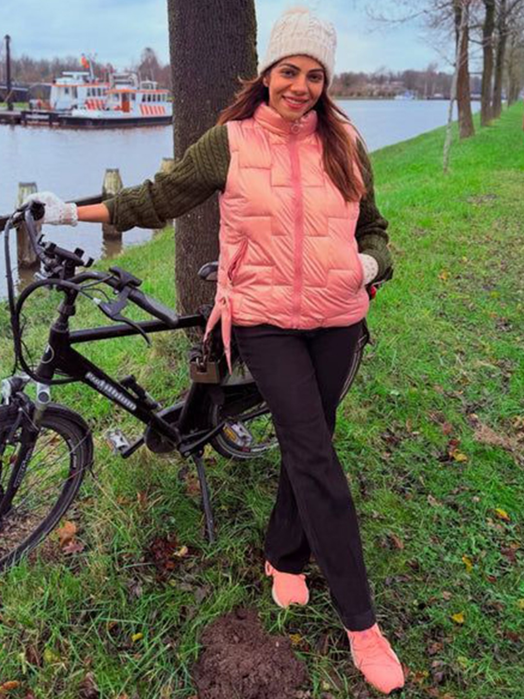 

PANKH Woollen Stand Collar Neck Puffer Jacket, Pink