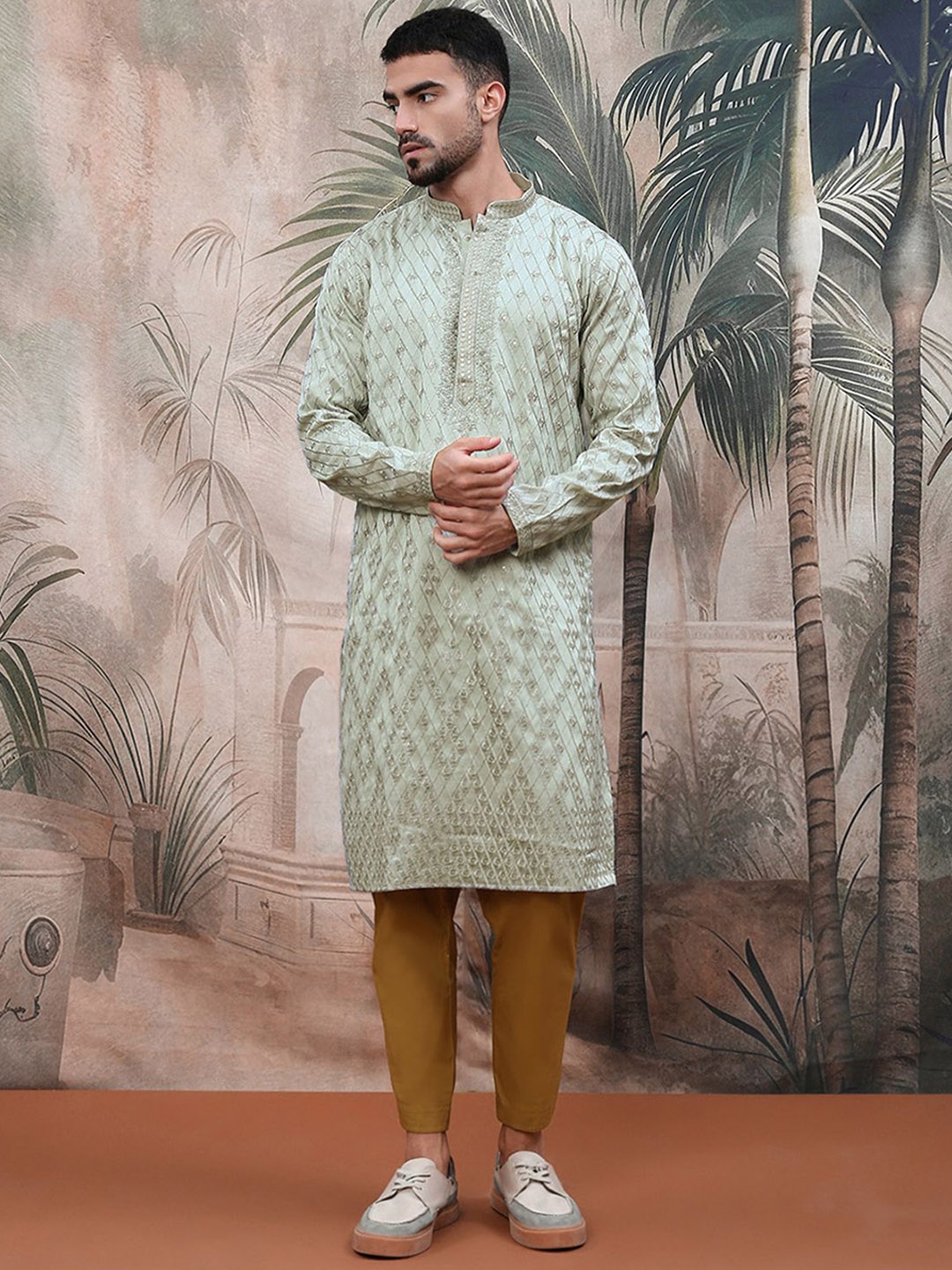 

Sangria Sequins Chikankari Work Kurta, Grey