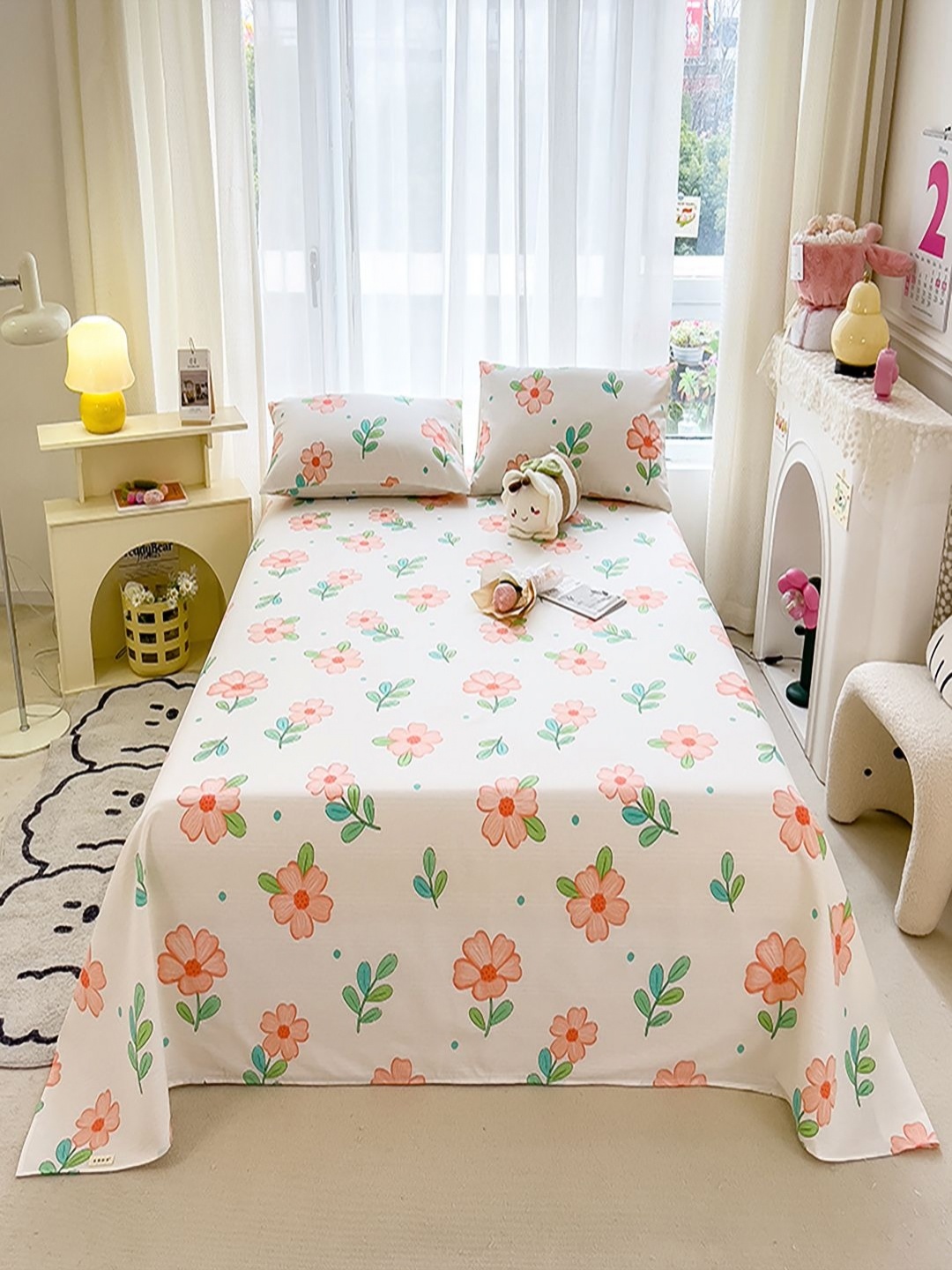 

JC HOME White & Orange Floral 140 TC King Bedsheet with 2 Pillow Covers