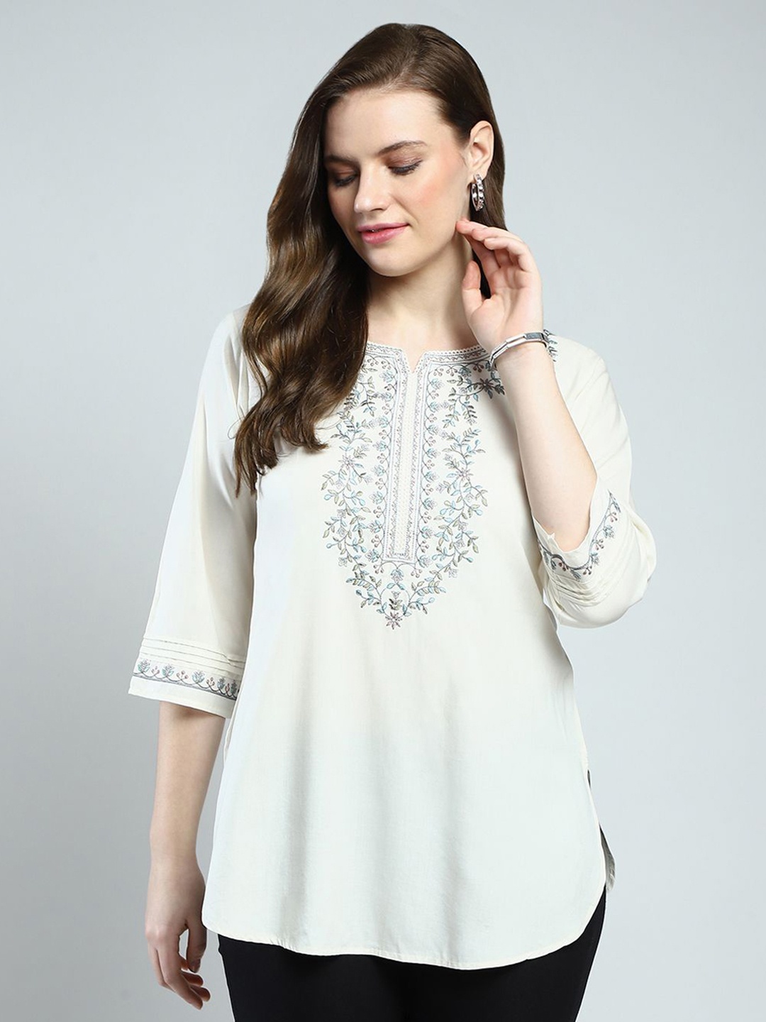 

Monte Carlo Embroidered Top, Off white