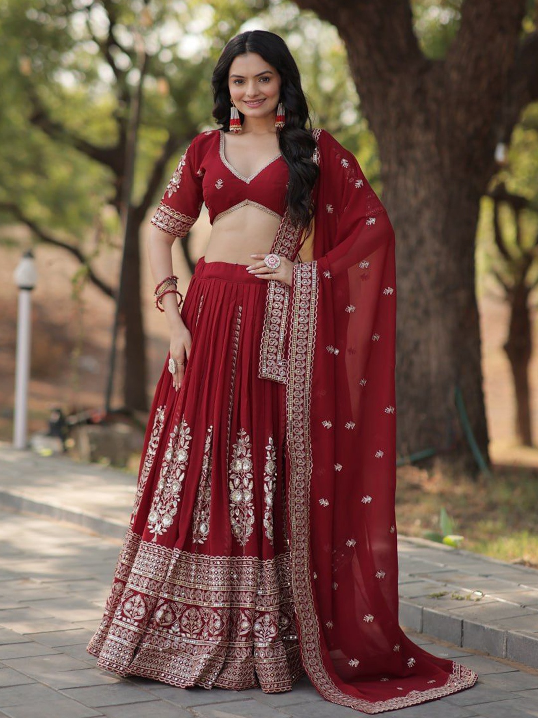 

ZIBLON Ready to Wear Lehenga & Unstitched Blouse With Dupatta, Maroon