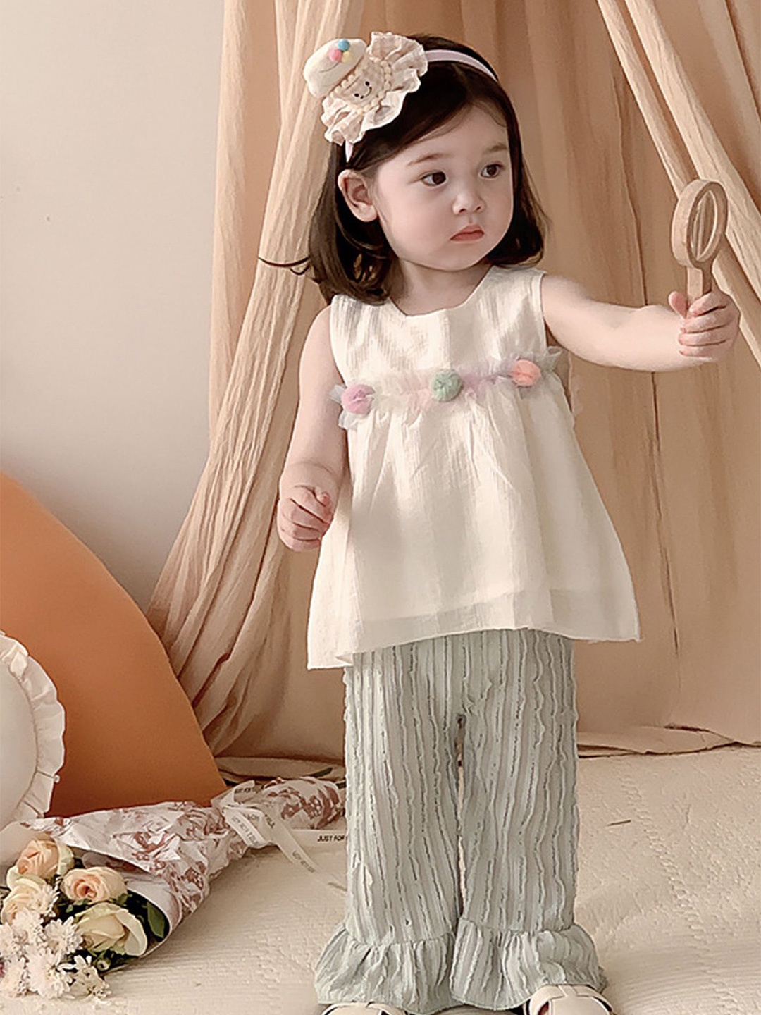 

LULU & SKY Girls Top with Trousers, Green