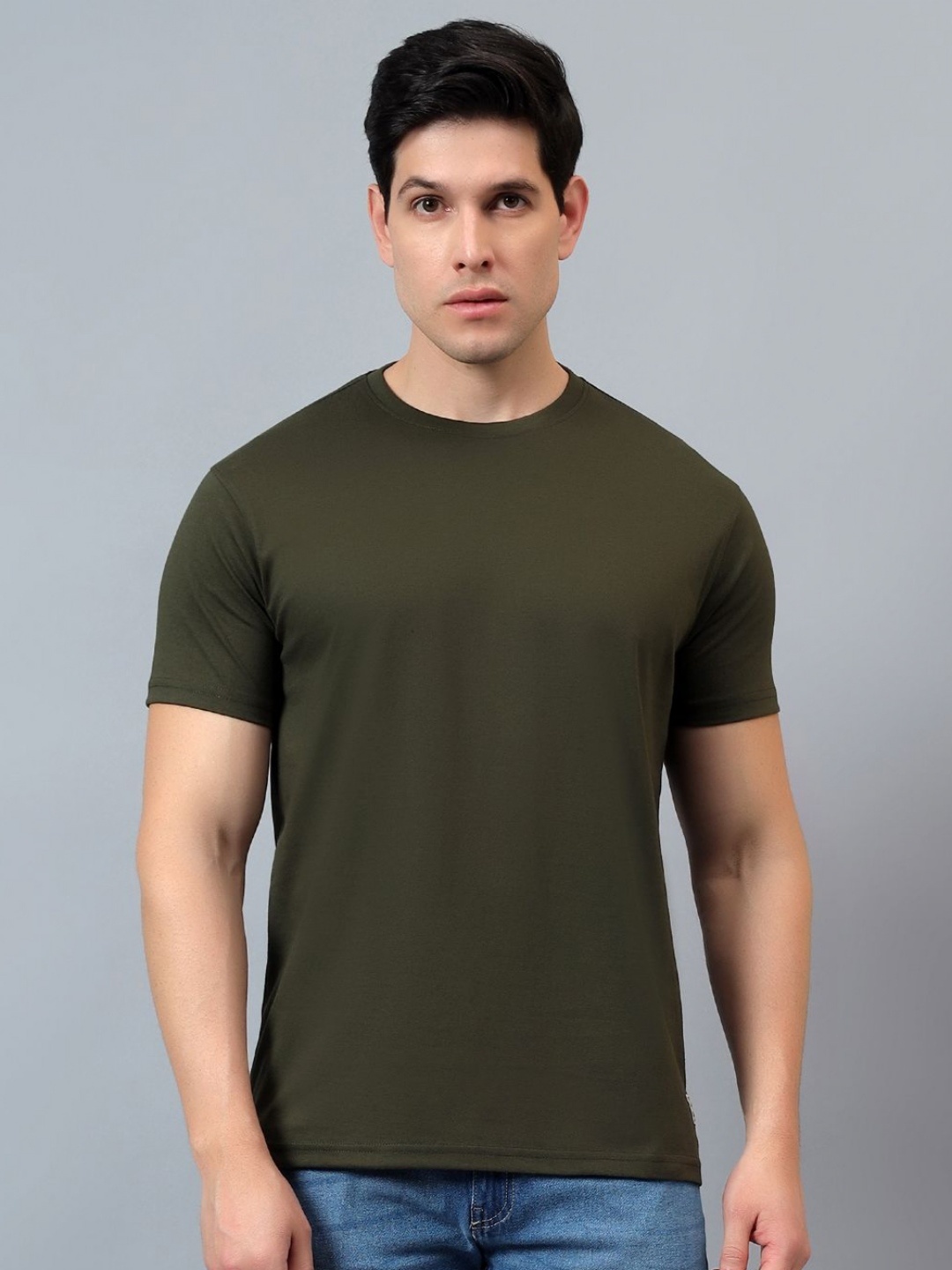 

Cantabil Men Pockets T-shirt, Olive