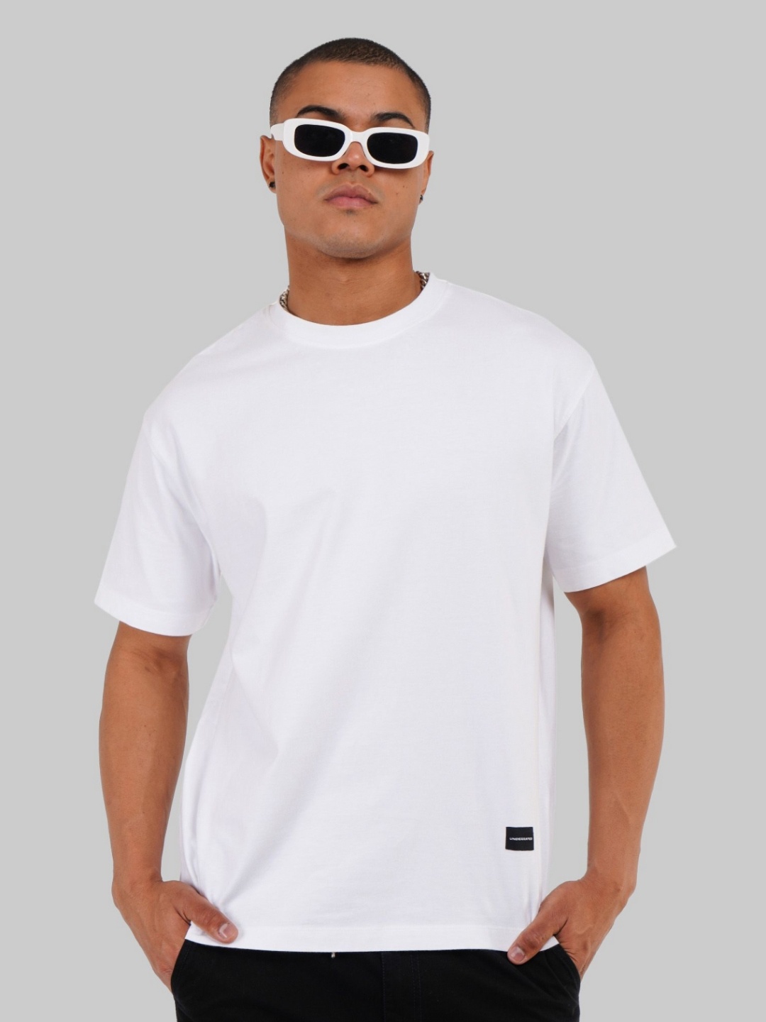 

Underrated Club Men Printed Bio Finish Raw Edge T-shirt, White