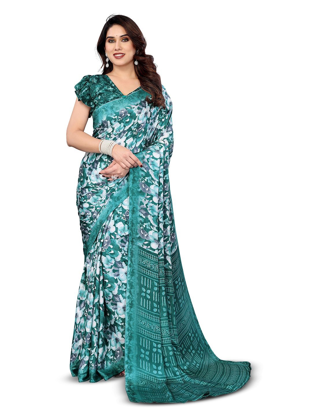 

Moda Rapido Floral Silk Blend Saree, Green