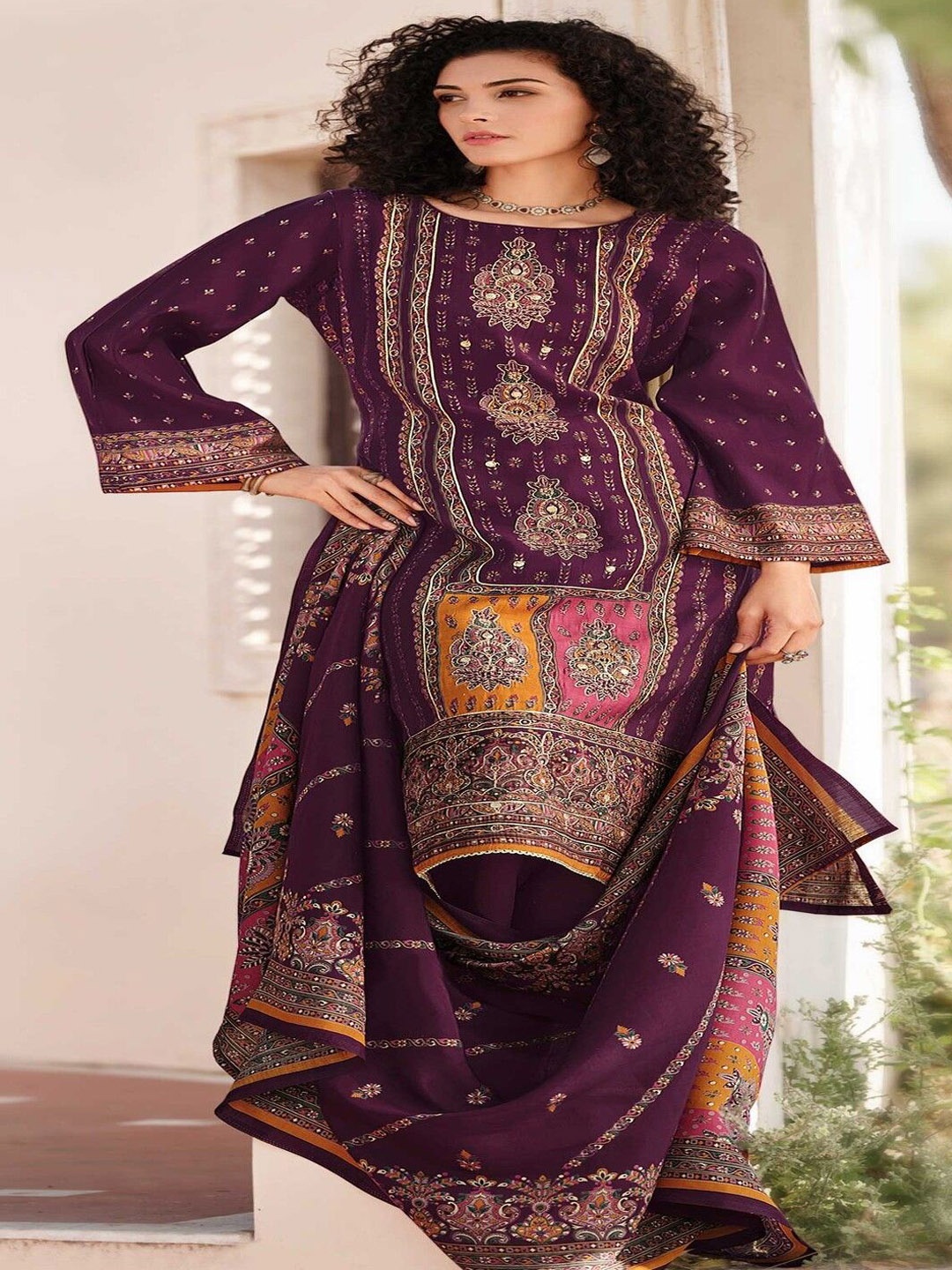 

DRAVINAM Trends Embroidered Pure Cotton Unstitched Dress Material, Maroon