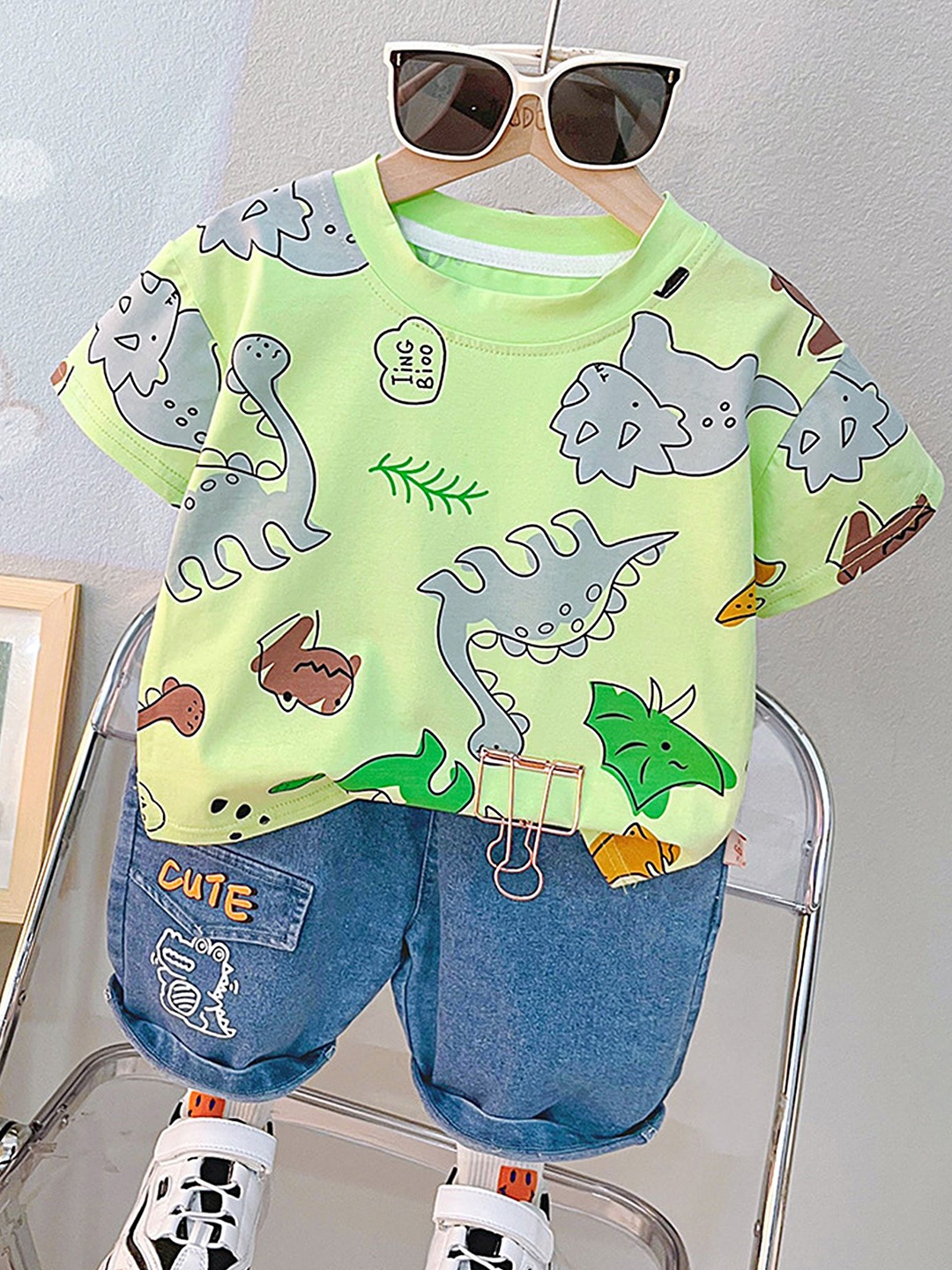 

LULU & SKY Unisex Kids Printed T-shirt with Shorts, Green