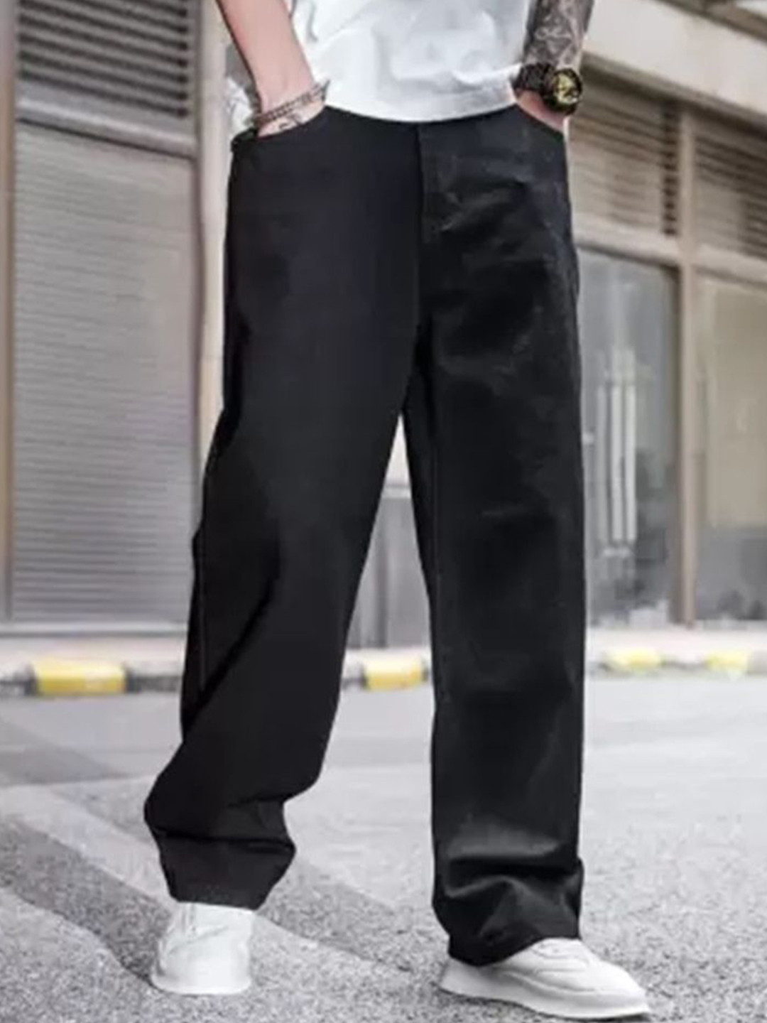 

COMFITS Men Classic Low Distress Stretchable Jeans, Black