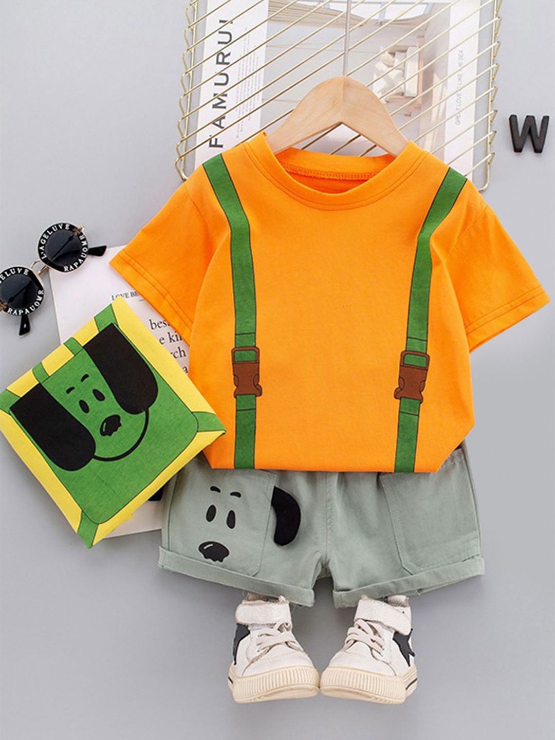 

LULU & SKY Boys Colourblocked T-shirt with Shorts, Orange