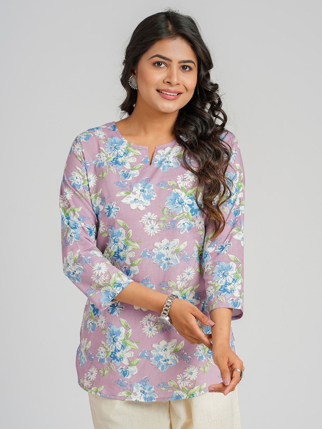 

Cotton Curio Floral Printed Pure Cotton Kurti, Purple