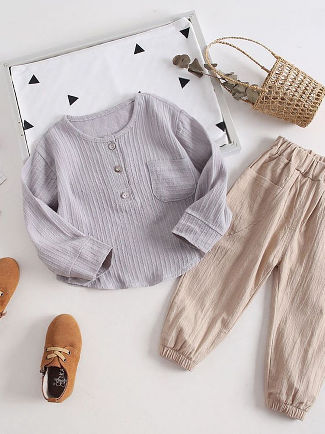 

LULU & SKY Boys Top, Grey