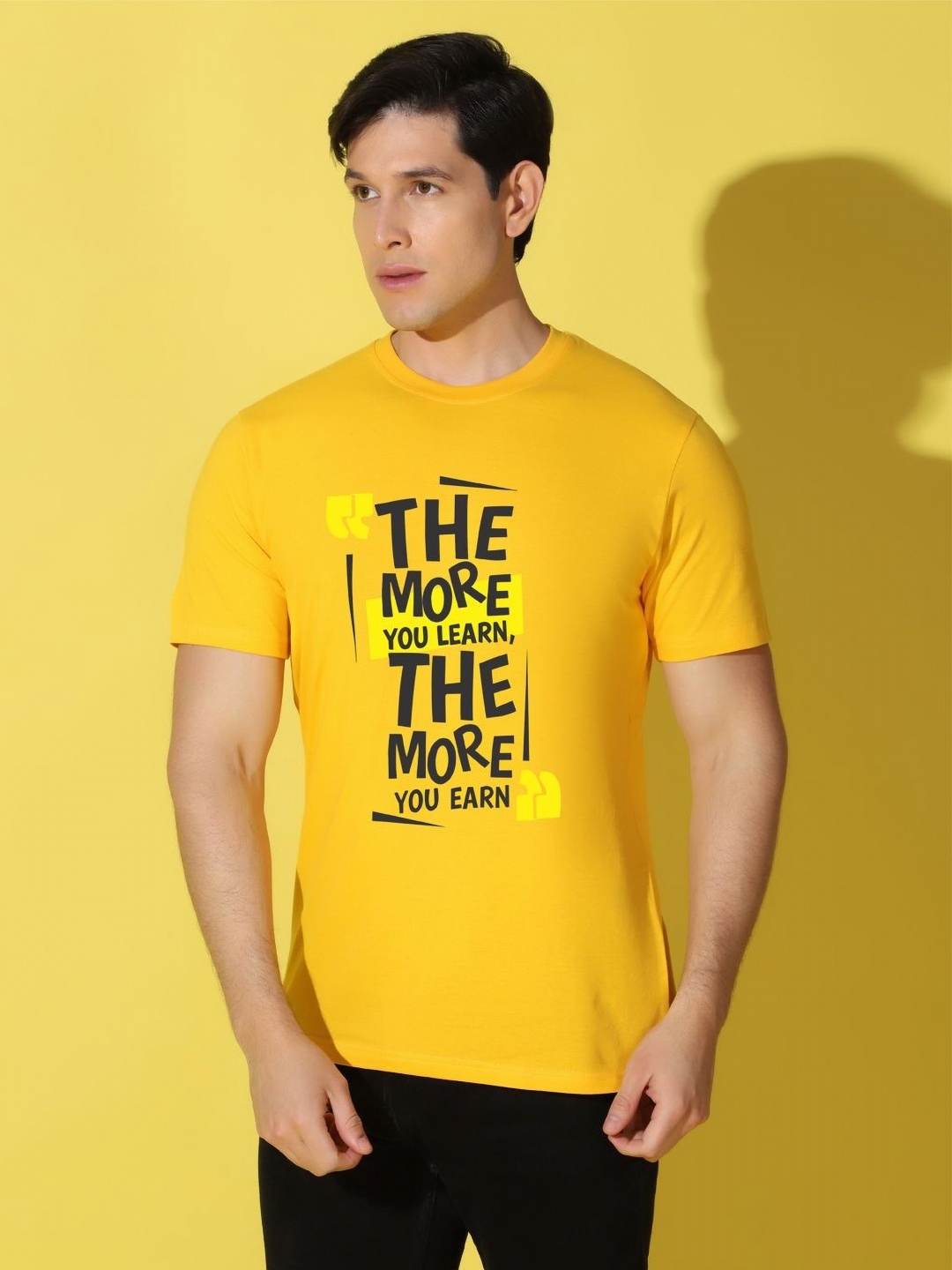 

WOOSTRO Men Typography Printed Slim Fit T-shirt, White