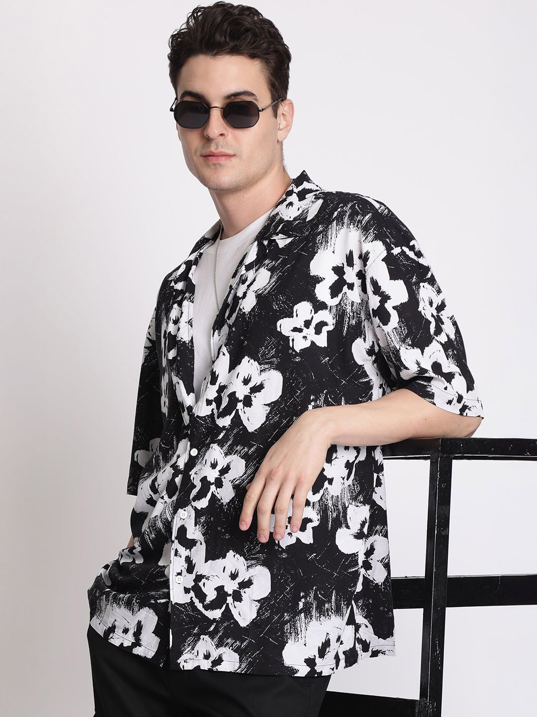 

The Roadster Lifestyle Co Printed Cotton Shirt, Black
