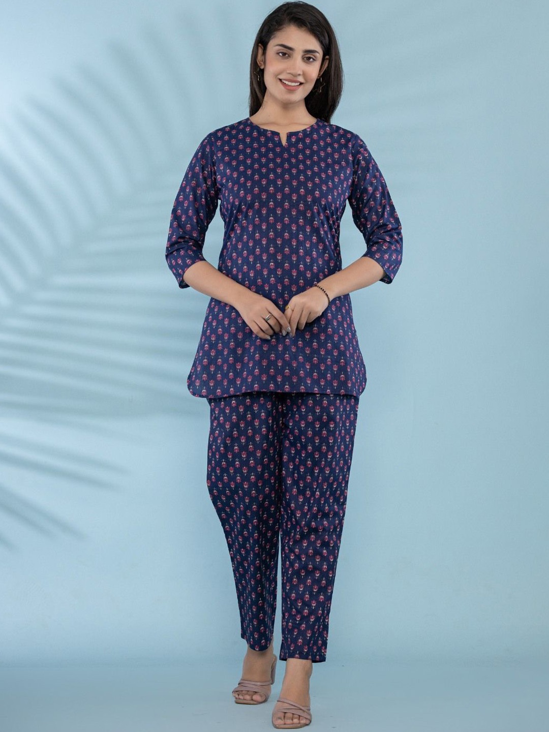 

VEDANA Printed Pure Cotton Top With Trousers Co-Ords, Blue