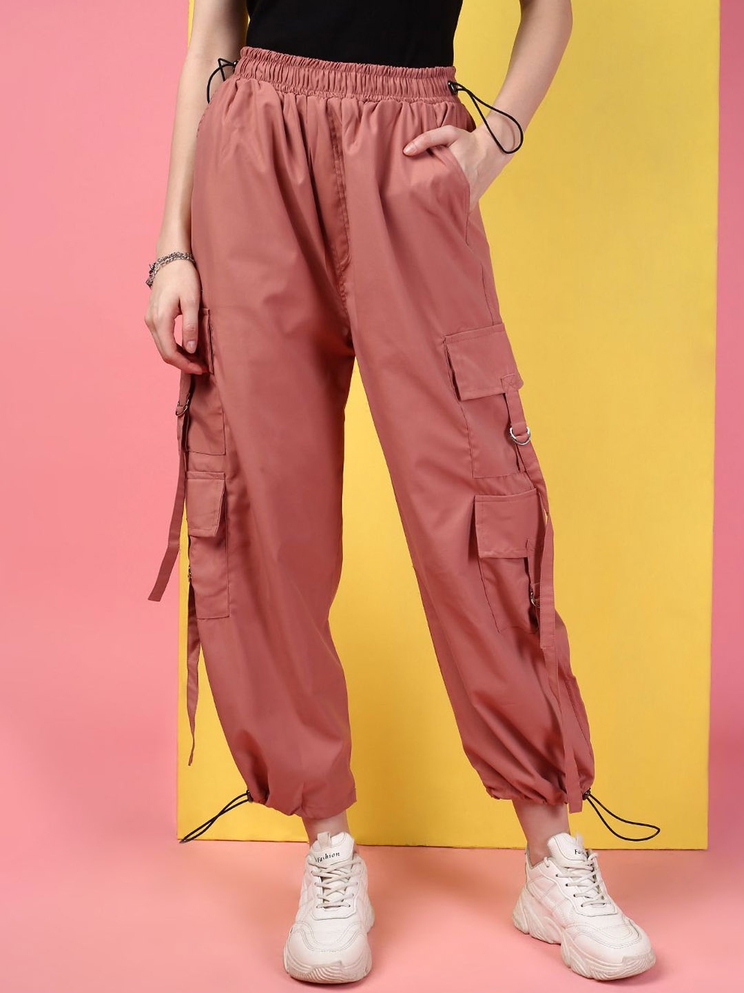

Kaali Peeli Women Relaxed Trousers, Mauve