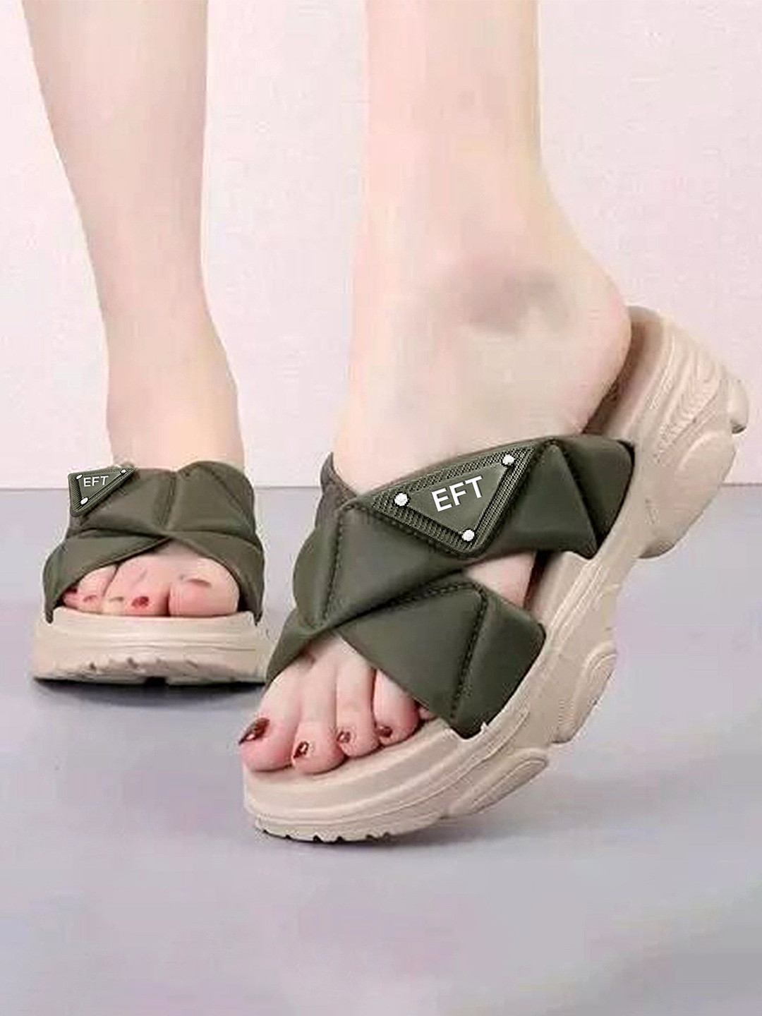 

PENNEN Mid-Top Open Toe Flats, Green