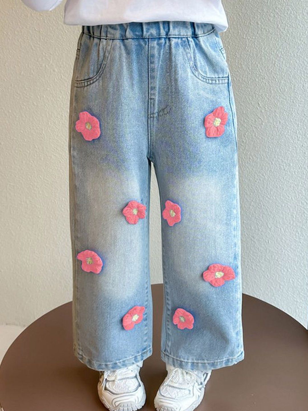 

LULU & SKY Girls Straight Fit High-Rise Slash Knee Heavy Fade Jeans, Blue