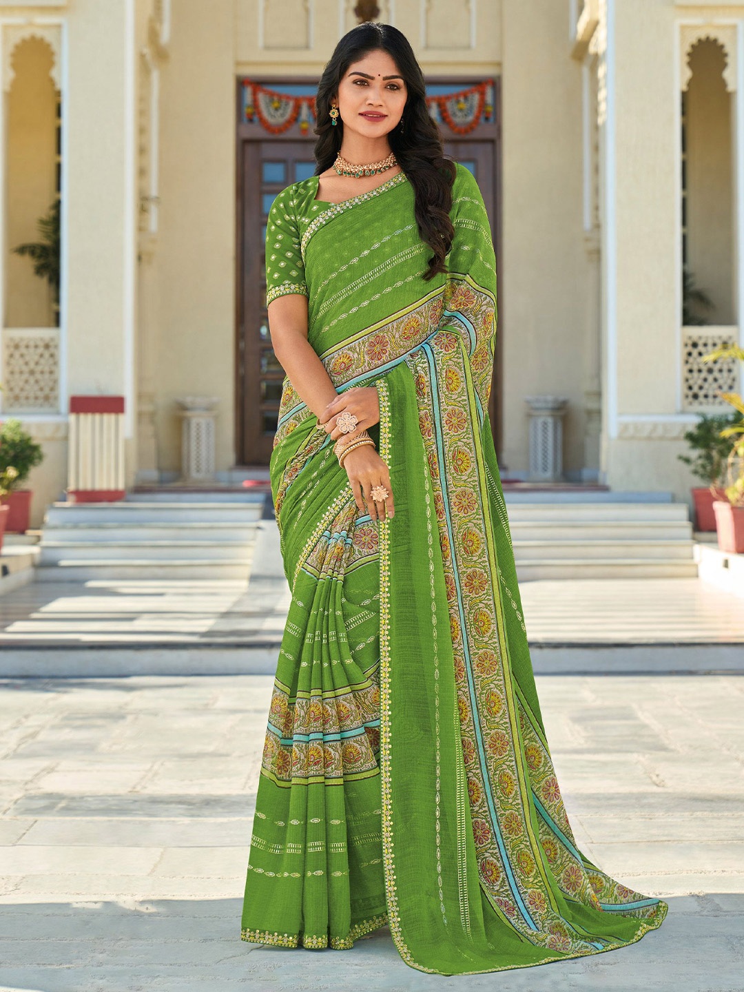 

Laxmipati Ethnic Motifs Poly Chiffon Saree, Green