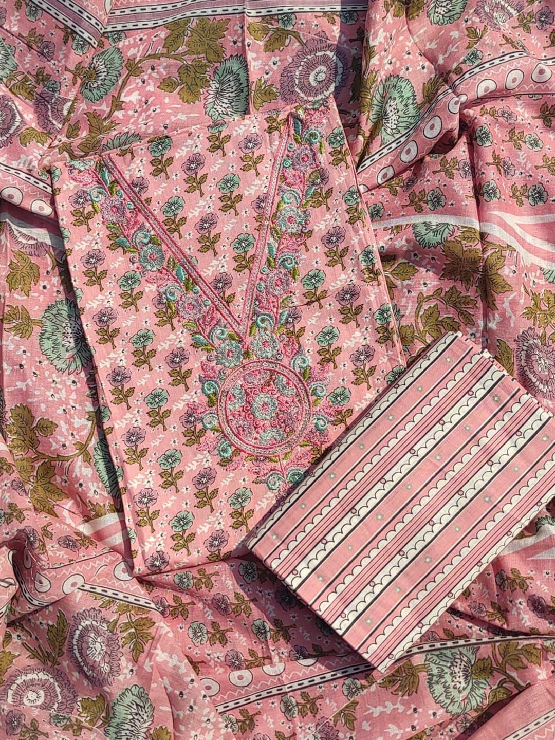 

GC 80 BY GAURI COLLECTION Printed Pure Cotton Unstitched Dress Material, Pink
