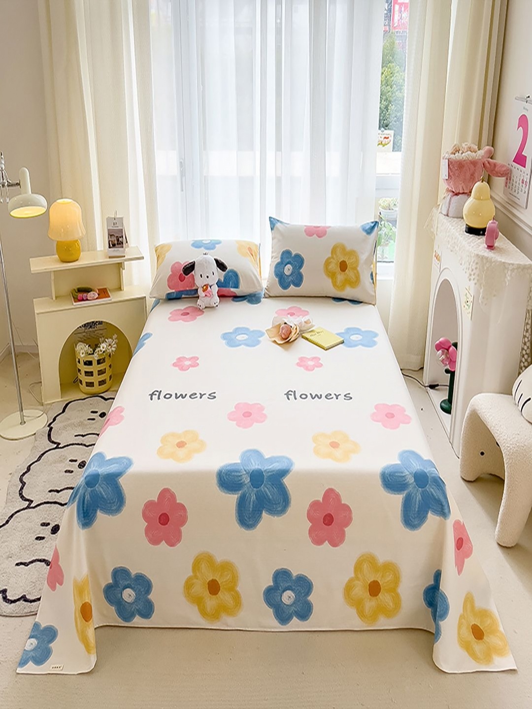 

JC HOME Blue & White Floral 140 TC Queen Bedsheet with 2 Pillow Covers