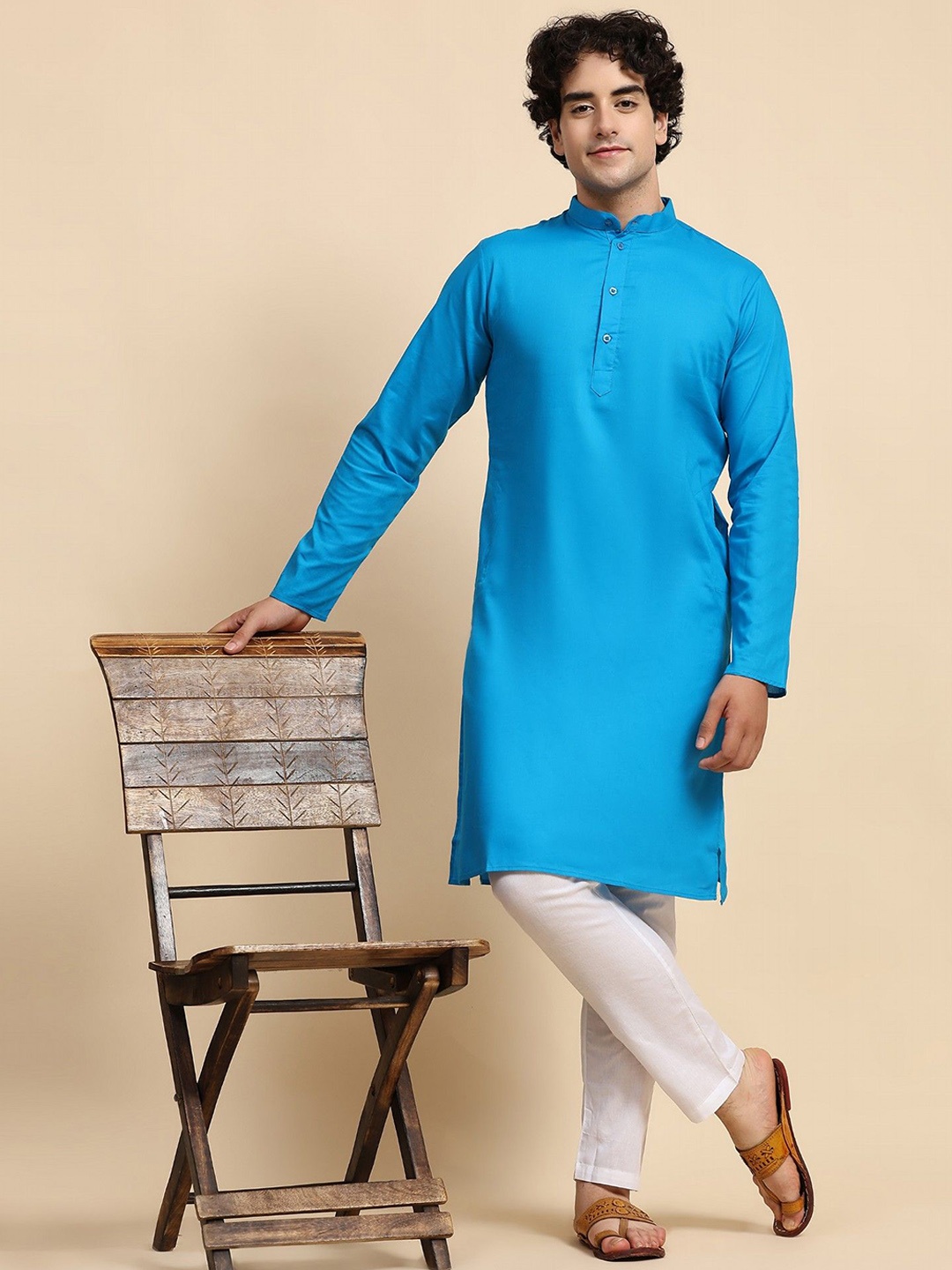 

SKAVIJ Men Regular Pure Cotton Kurta with Pyjamas, Turquoise blue