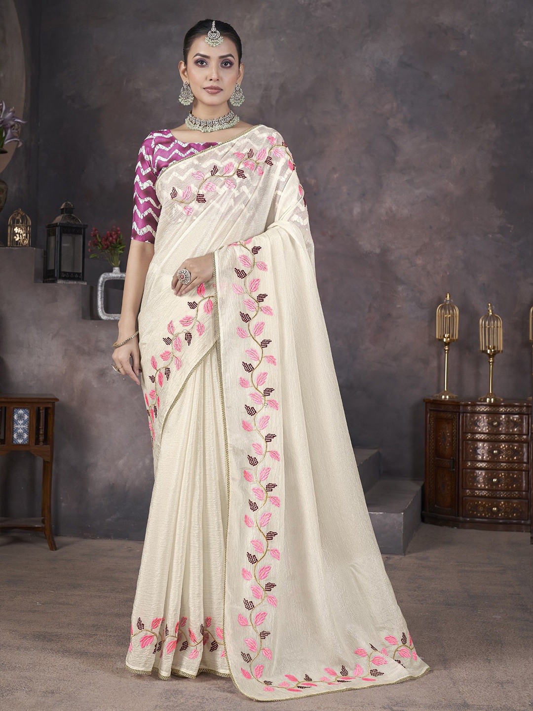 

LeeliPeeri Designer Embroidered Poly Georgette Designer Saree, White