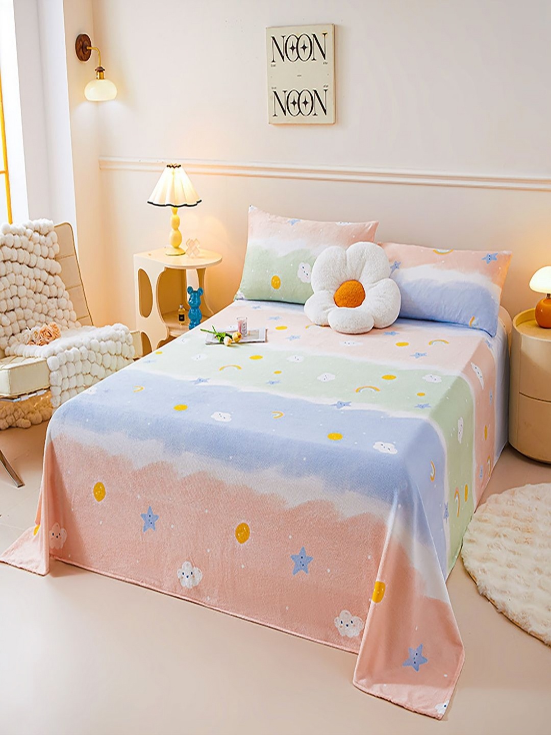 

JC HOME White & Green Ethnic Motifs 150 TC Queen Bedsheet with 2 Pillow Covers