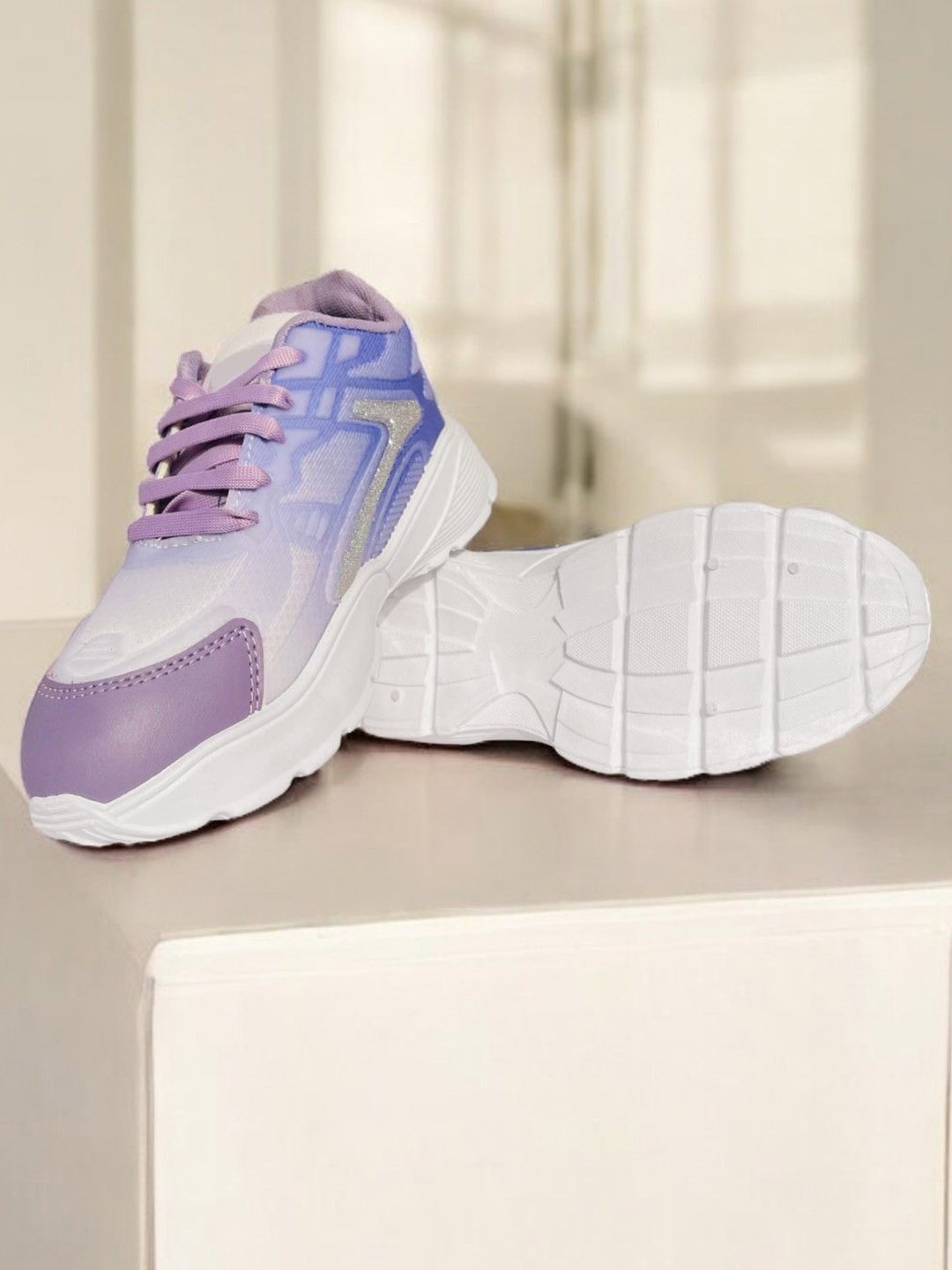 

FABBMATE Girls Woven Design Sneakers, Purple