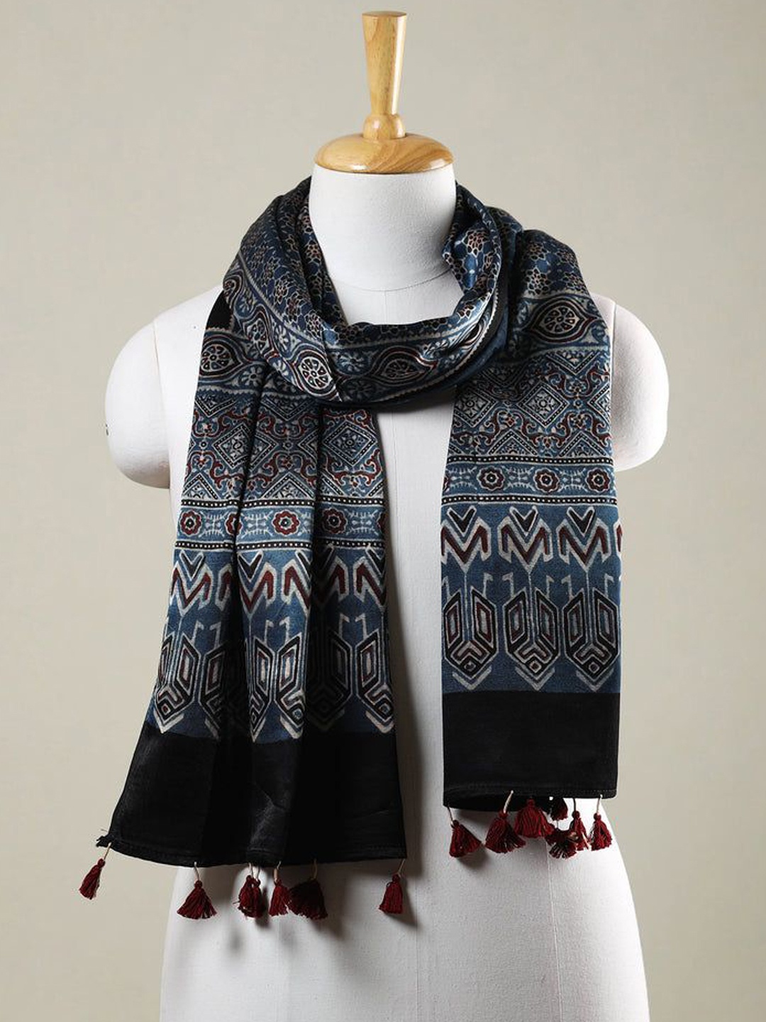 

iTokri Women Printed Stole, Blue