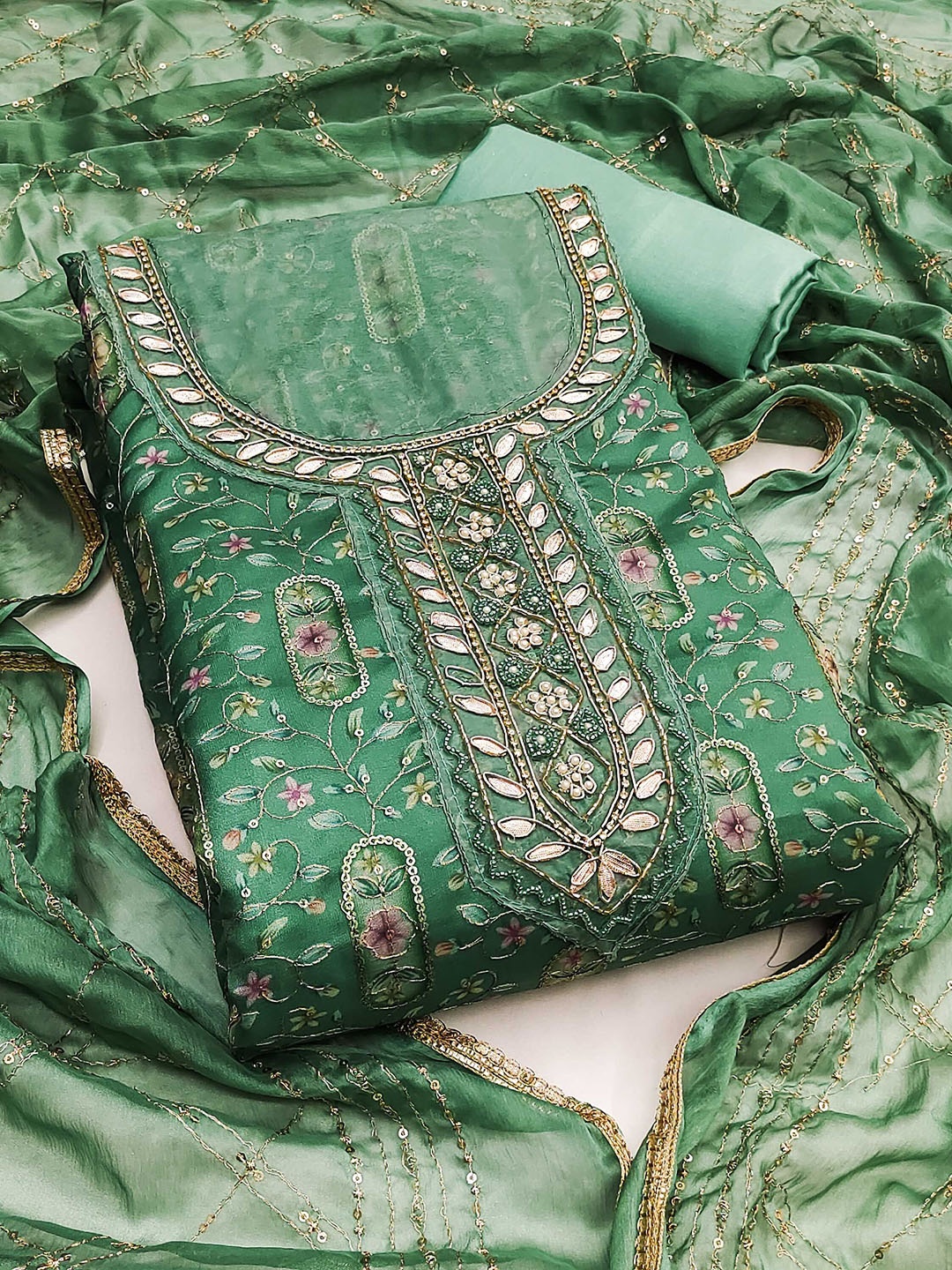 

SHADOW & SAINING Embroidered Organza Semi-Stitched Dress Material, Green