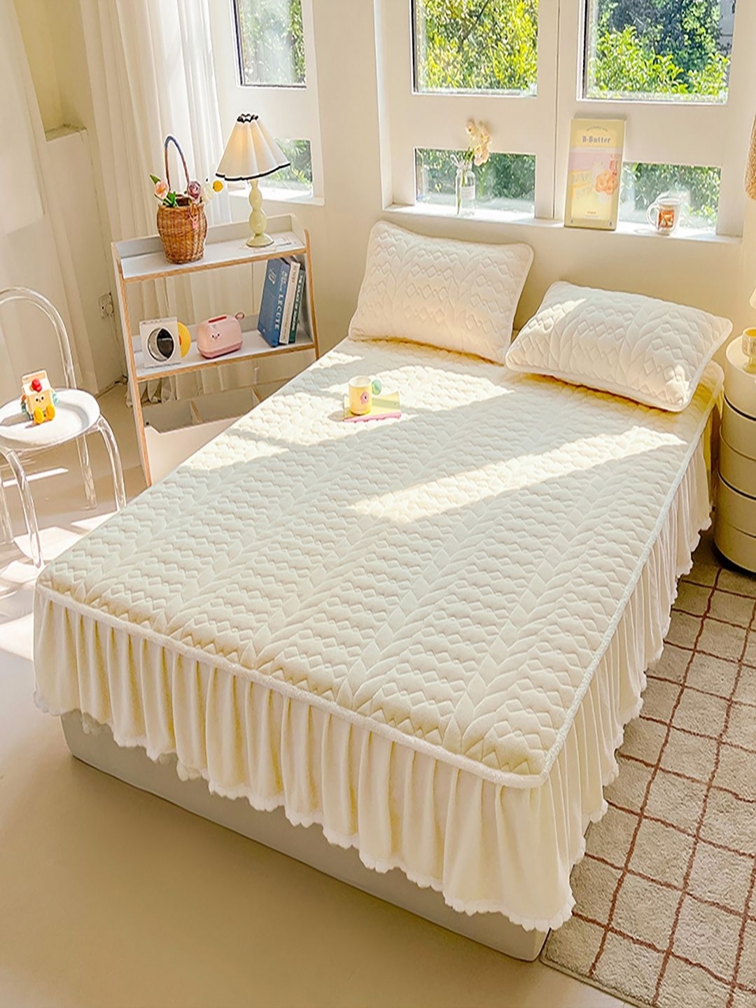 

JC HOME Cream-Coloured 160 TC Queen Bedsheet with 2 Pillow Covers