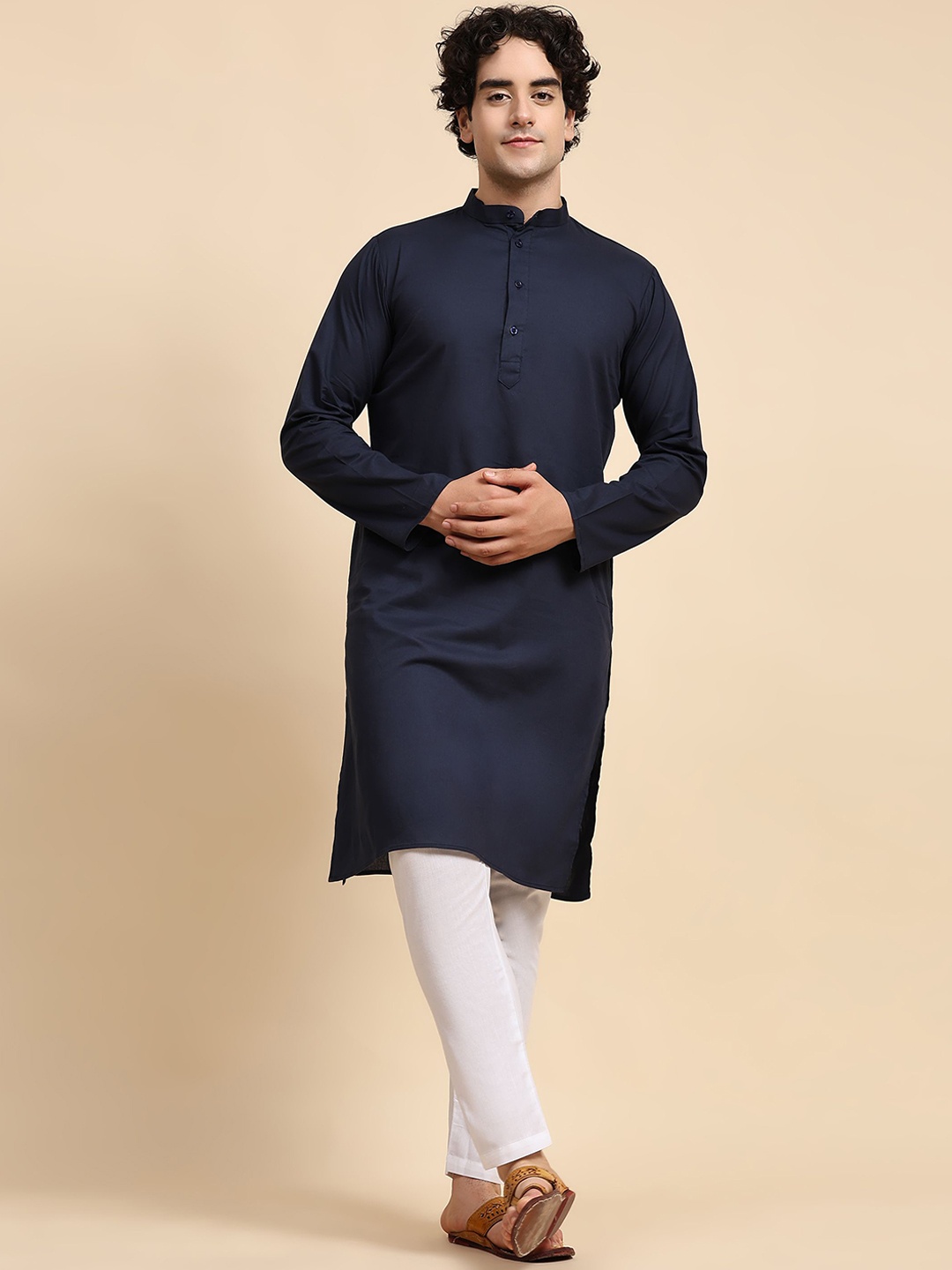 

SKAVIJ Men Regular Pure Cotton Kurta with Pyjamas, Blue
