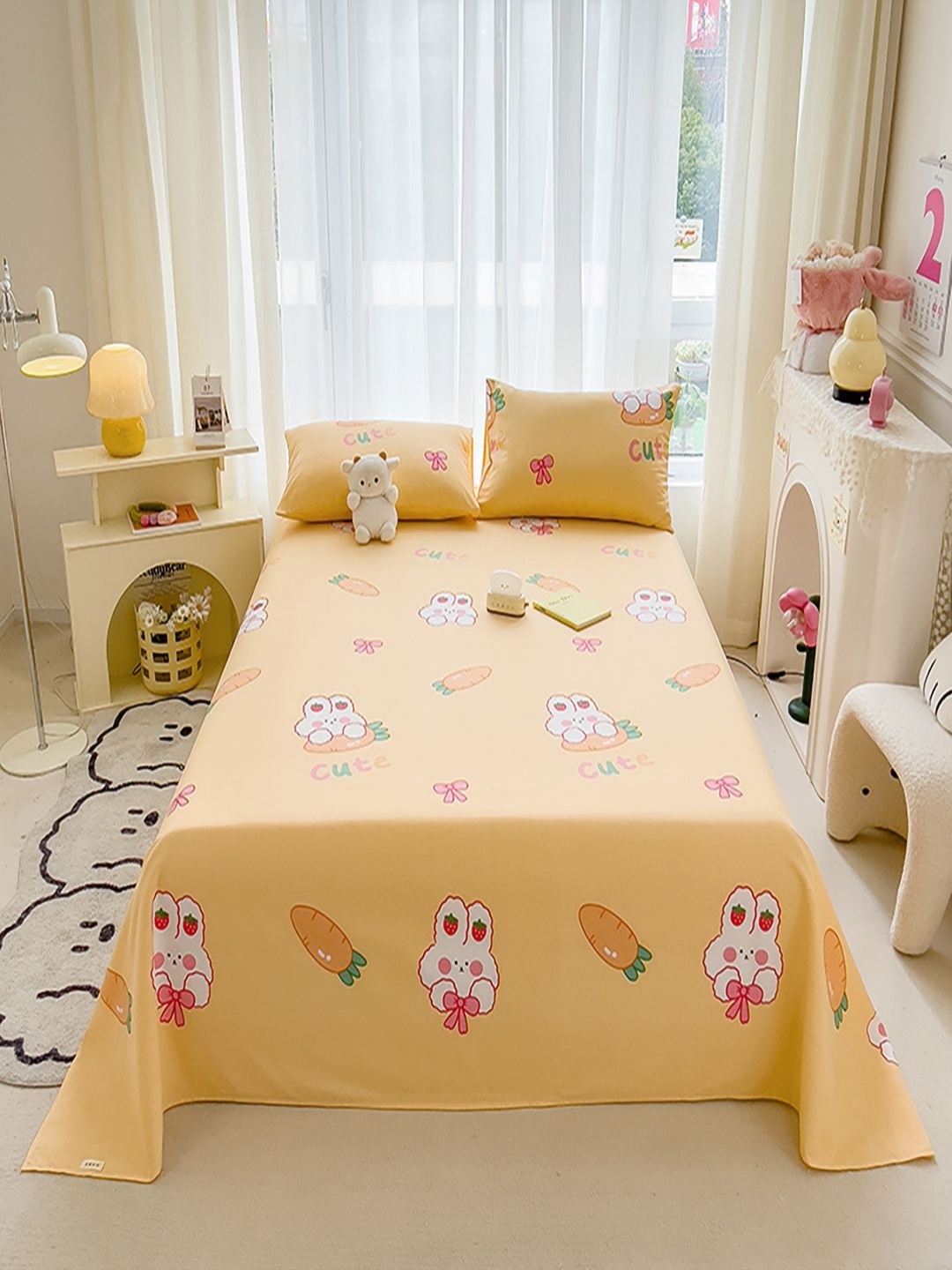 

JC HOME Yellow & Pink Ethnic Motifs 140 TC Single Bedsheet with 1 Pillow Covers