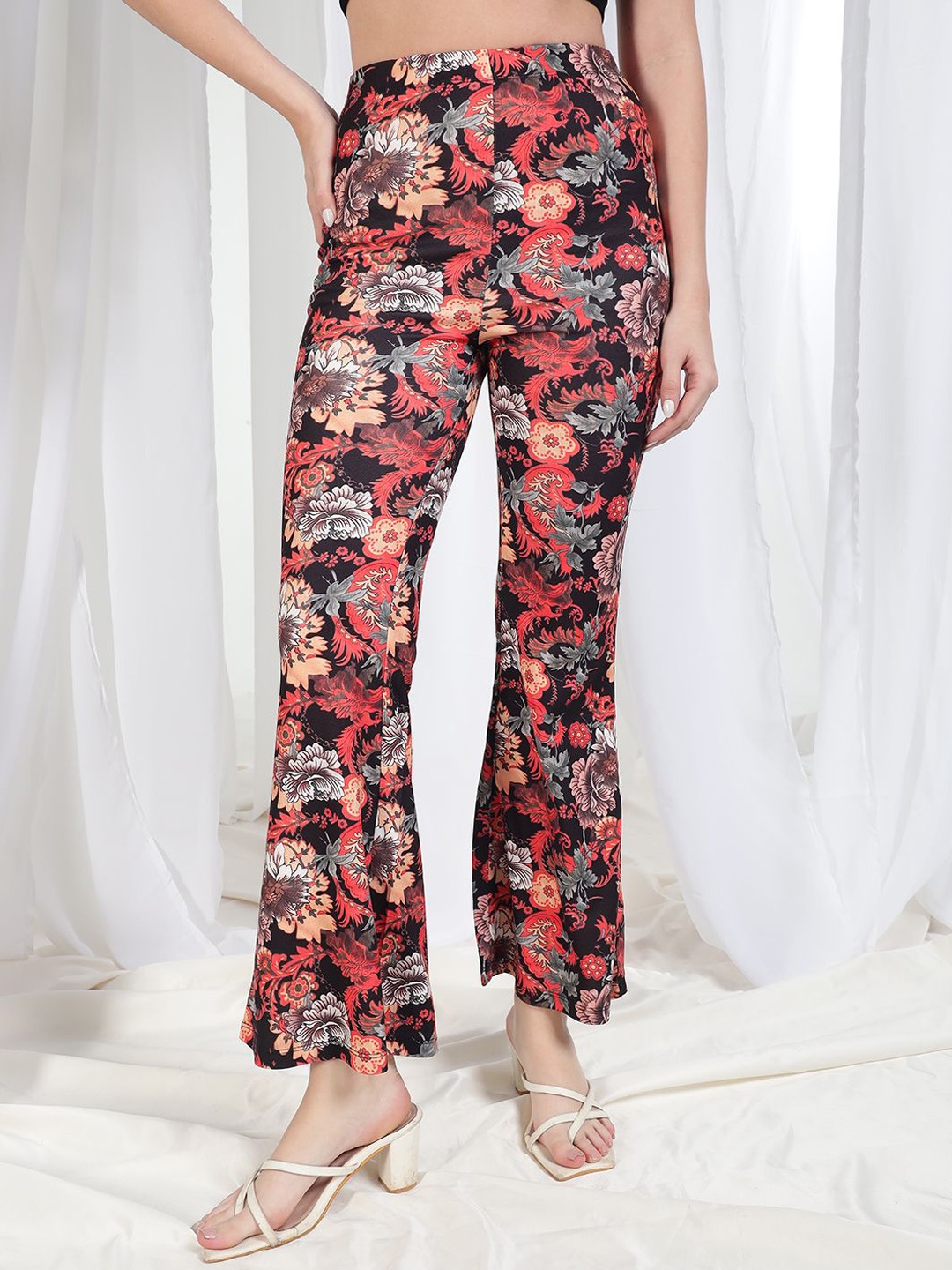 

BAESD Women Printed Original Slim Fit Trousers, Black