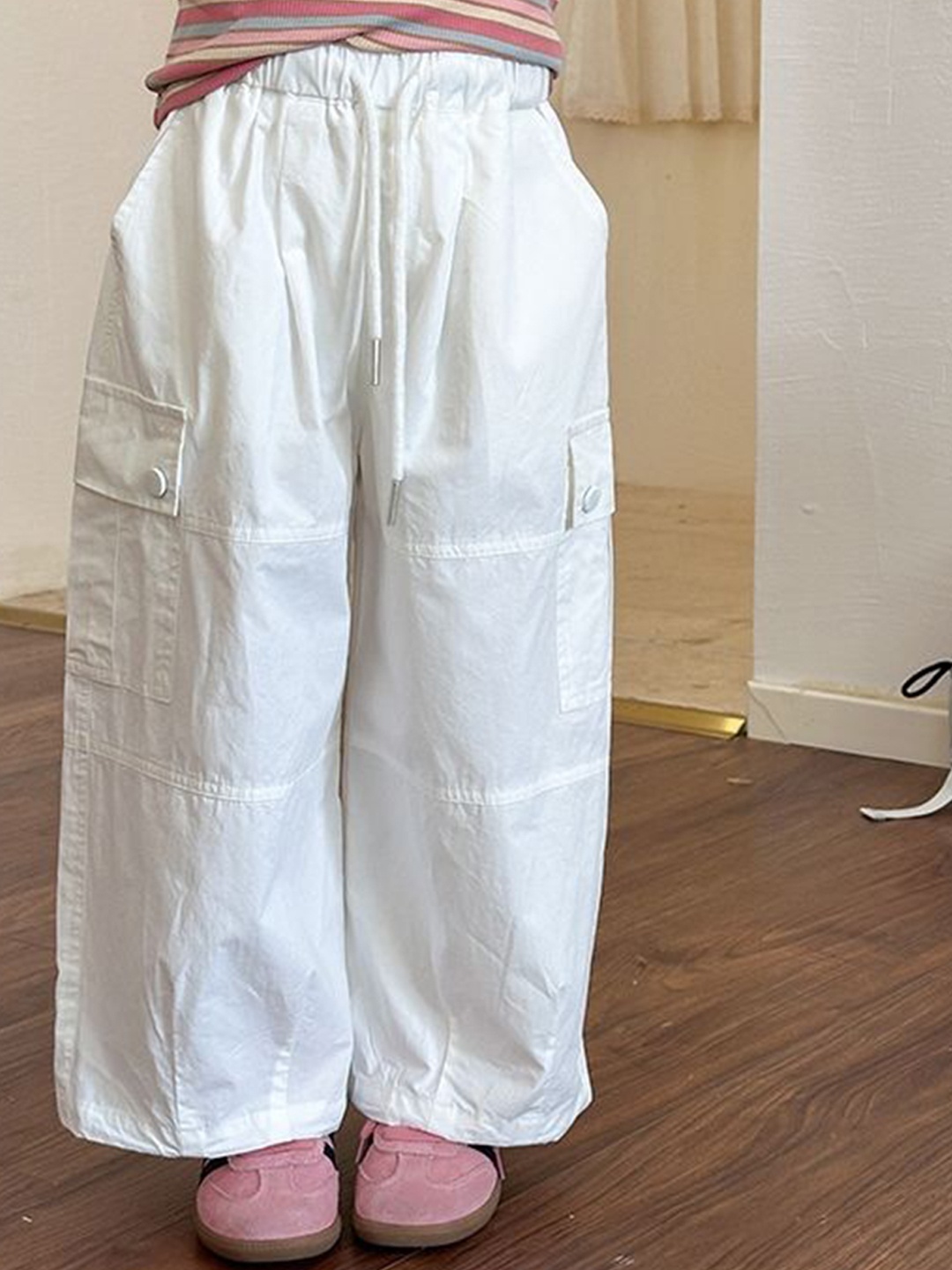

LULU & SKY Girls Wide Leg High-Rise Slash Knee Jeans, White