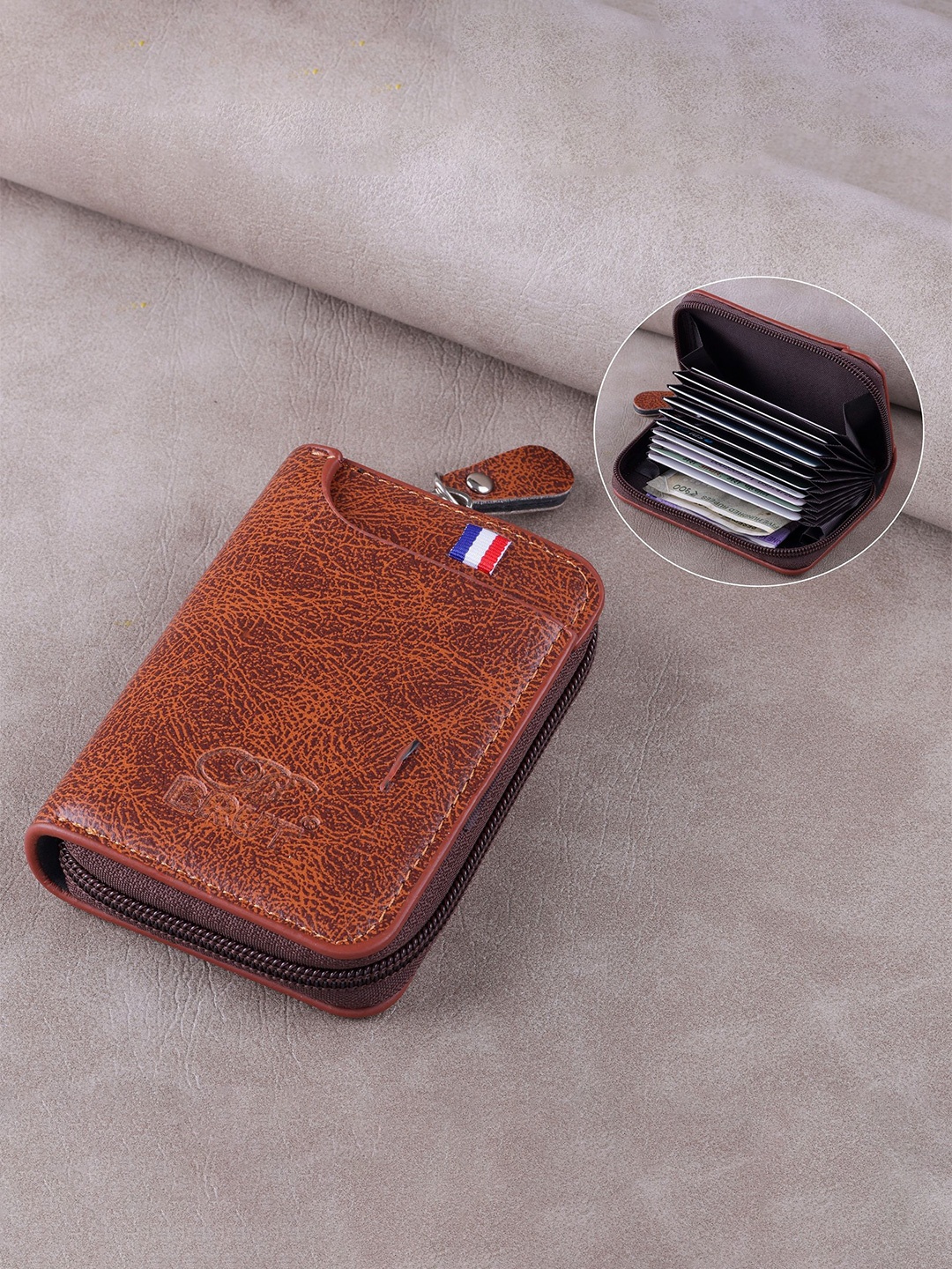

WATCHSTAR Men Zip Detail Leather Card Holder, Brown