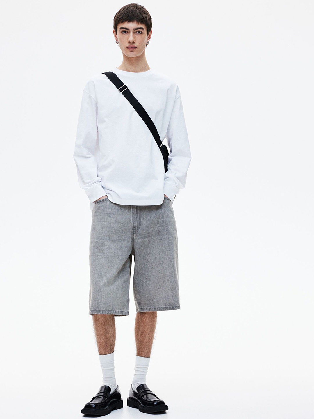 

H&M Baggy Denim Shorts, Grey